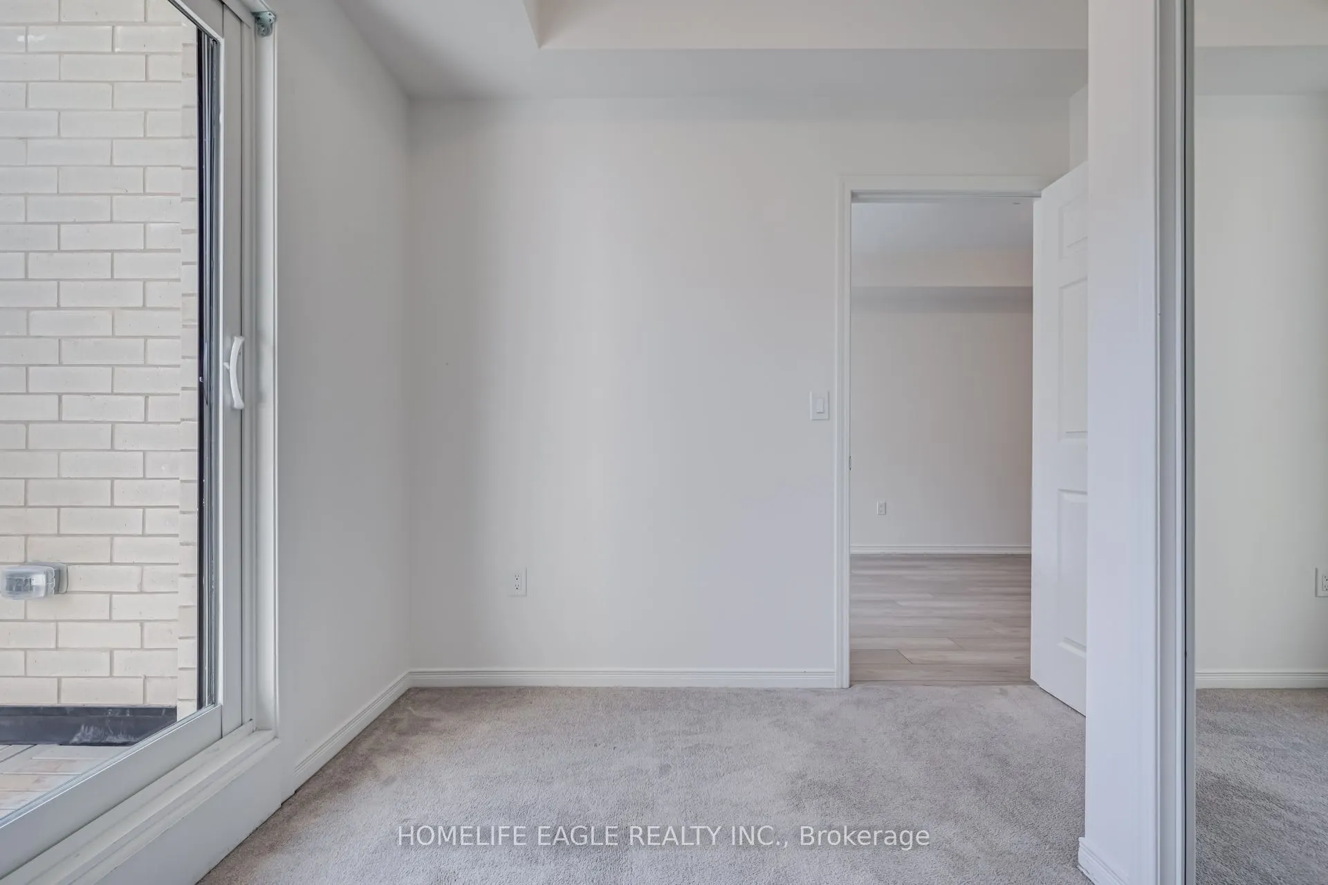 8825 Sheppard Avenue, #311