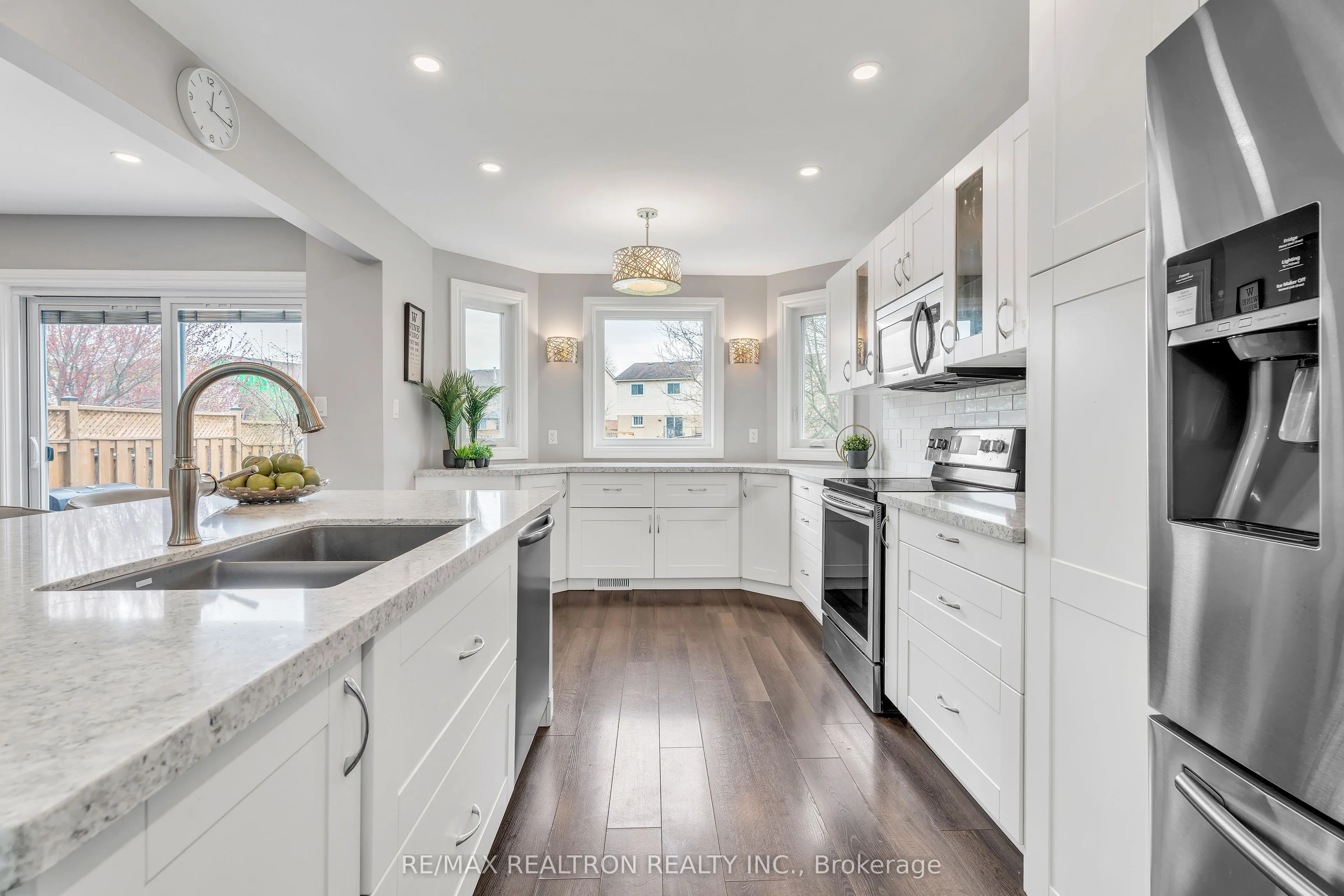 150 Sandringham Drive
