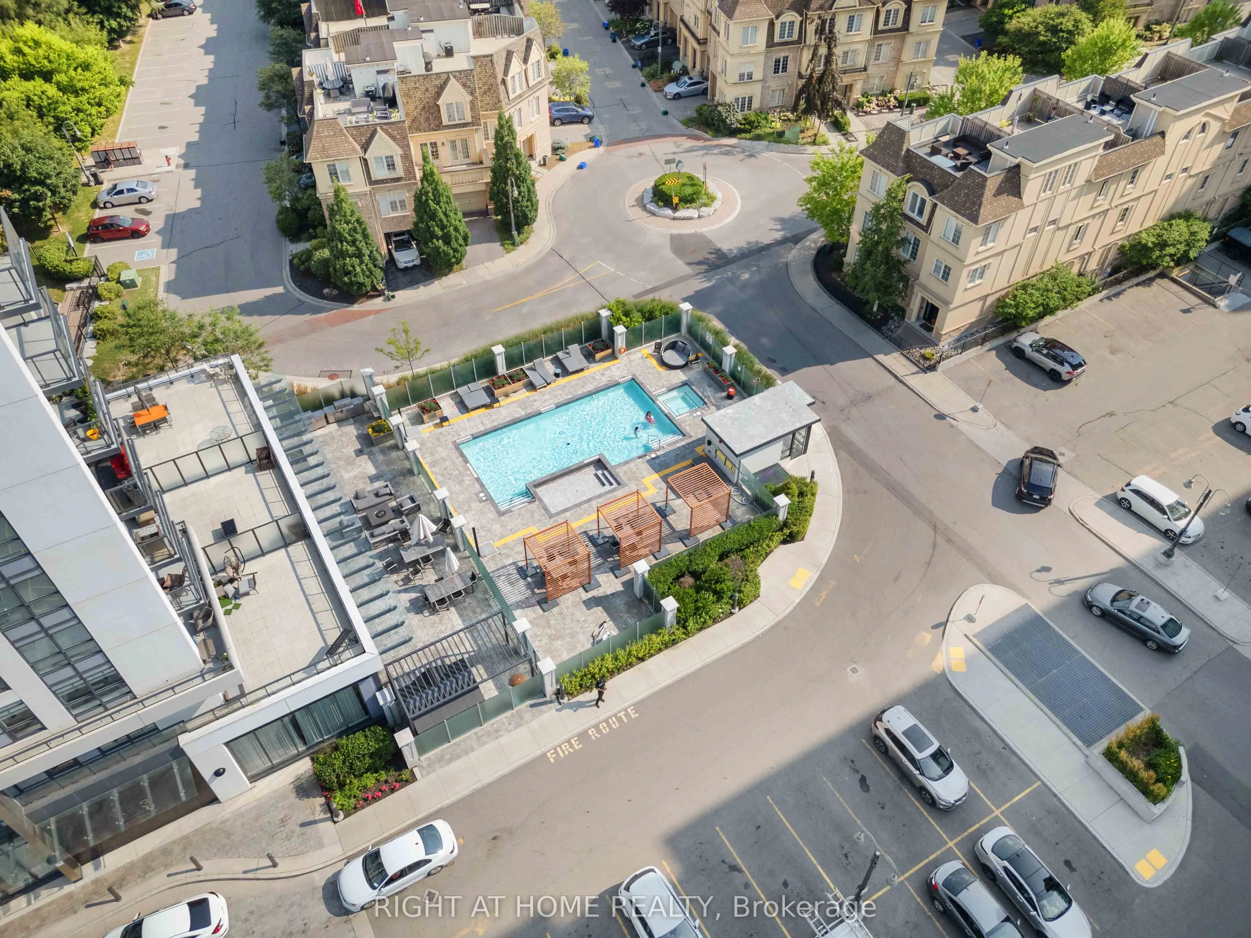 1245 Bayly Street, #Th 8