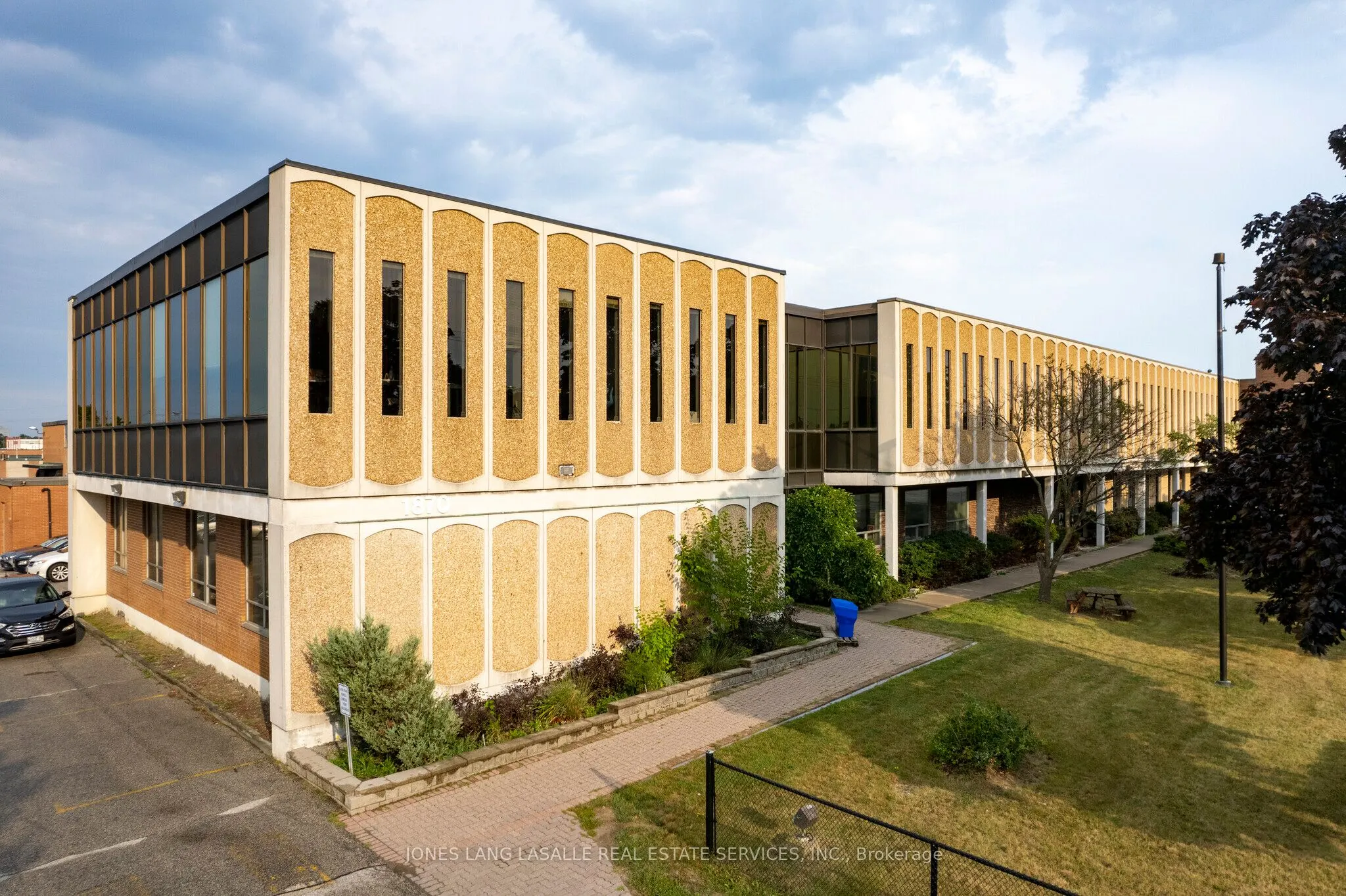 1870 Birchmount Road, #D
