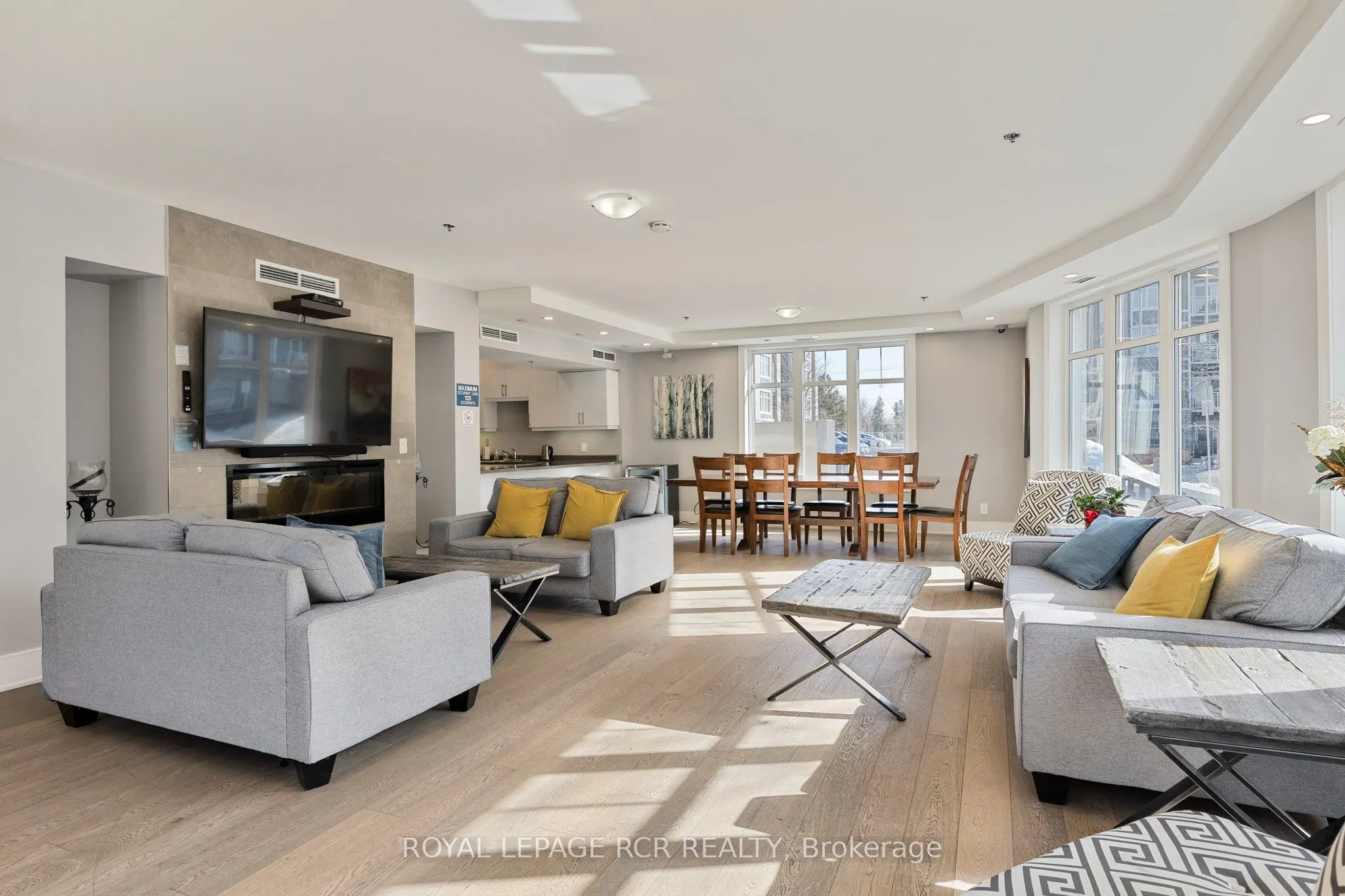 670 Gordon Street, #408
