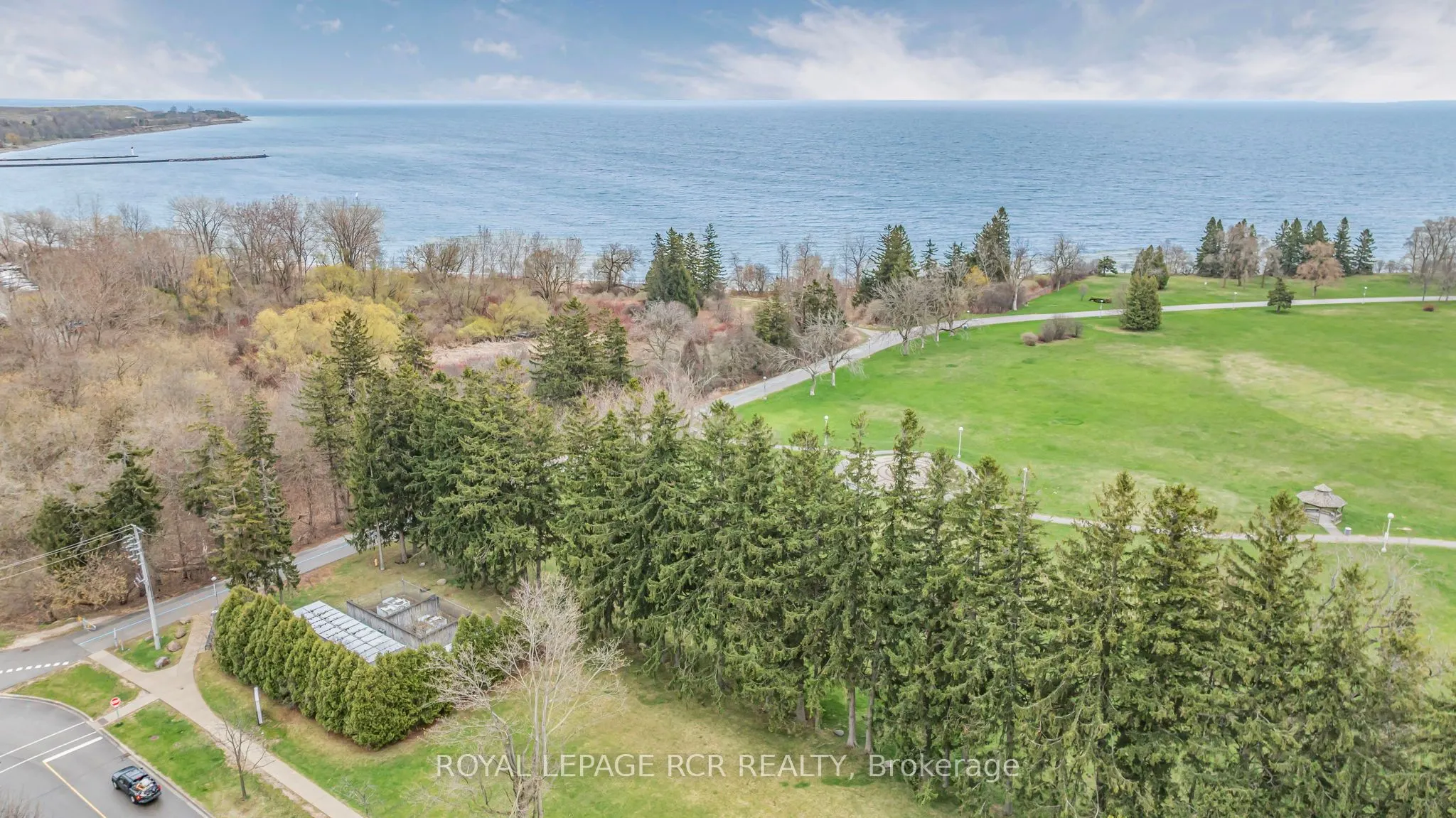 670 Gordon Street, #408