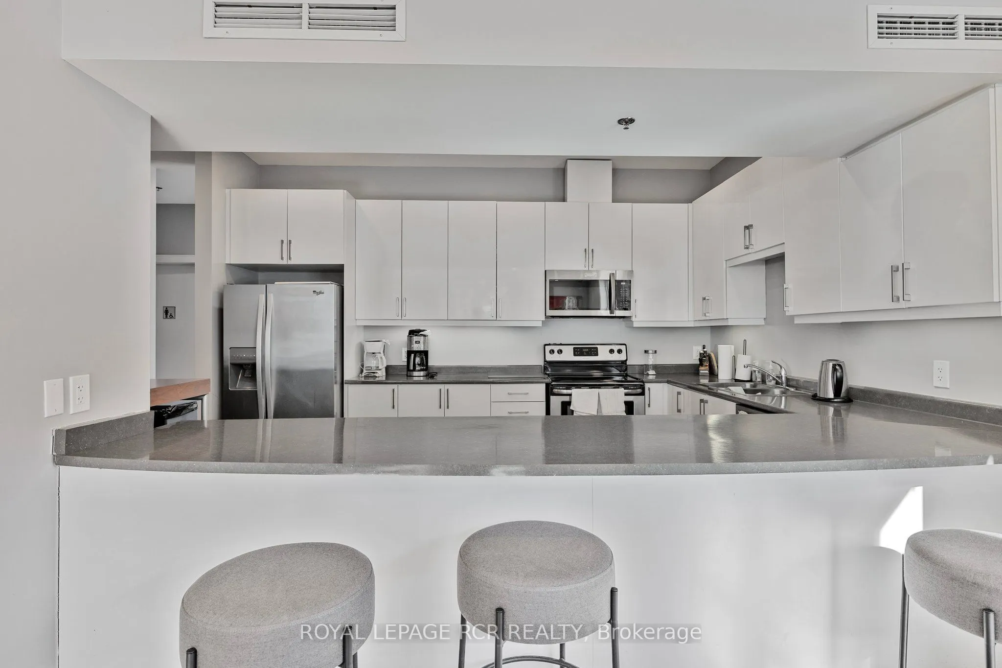 670 Gordon Street, #408