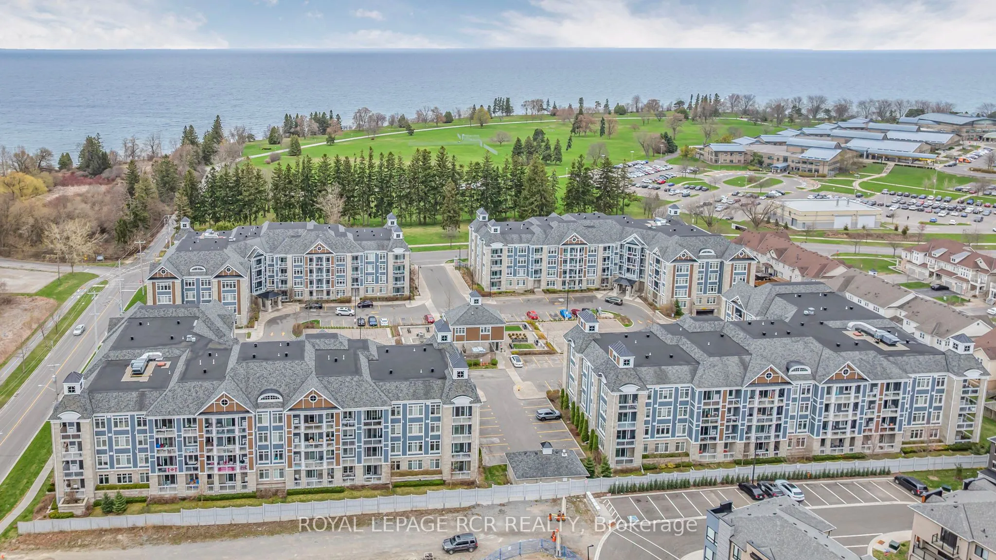 670 Gordon Street, #408