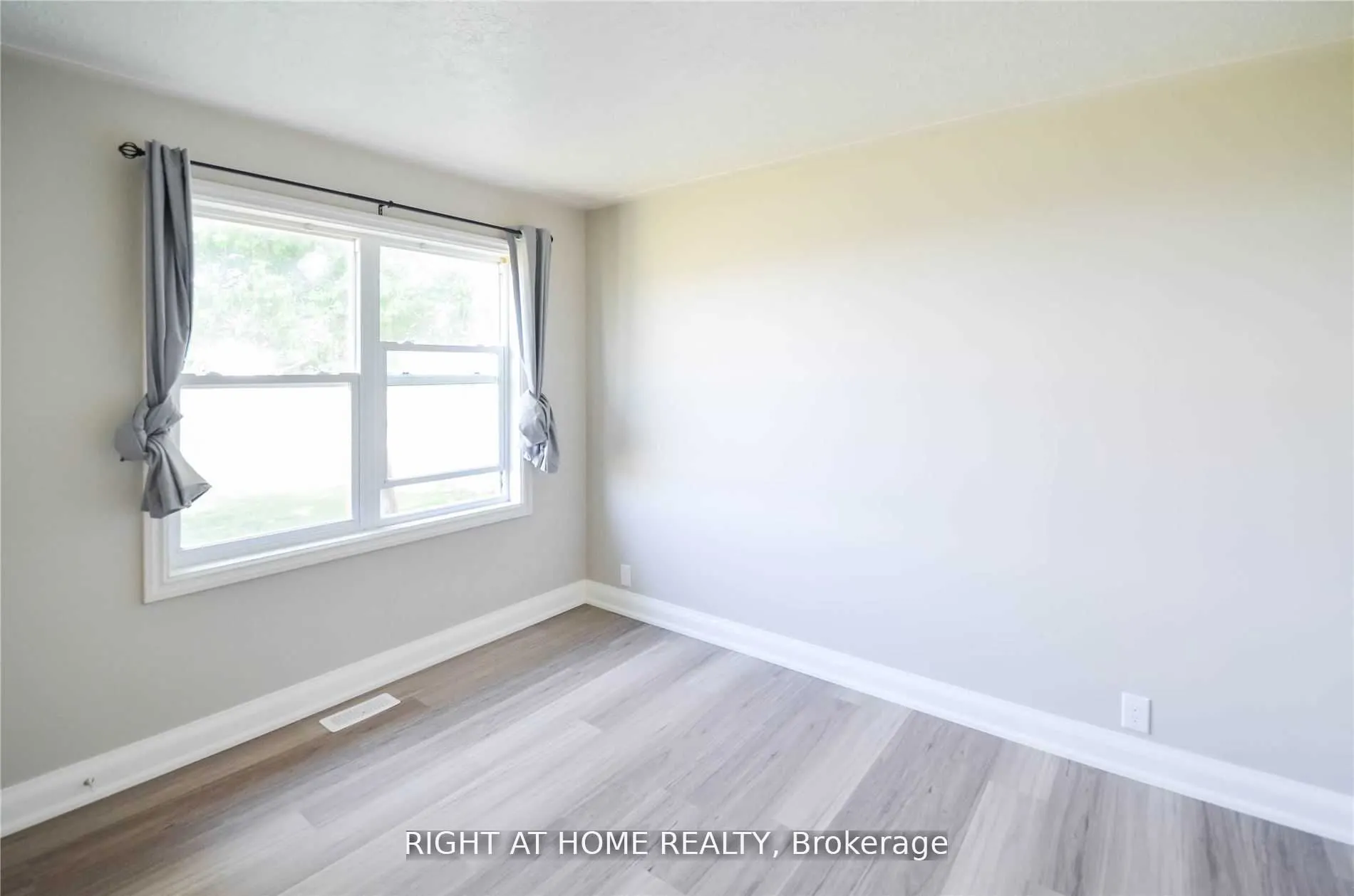 2614 Head Road