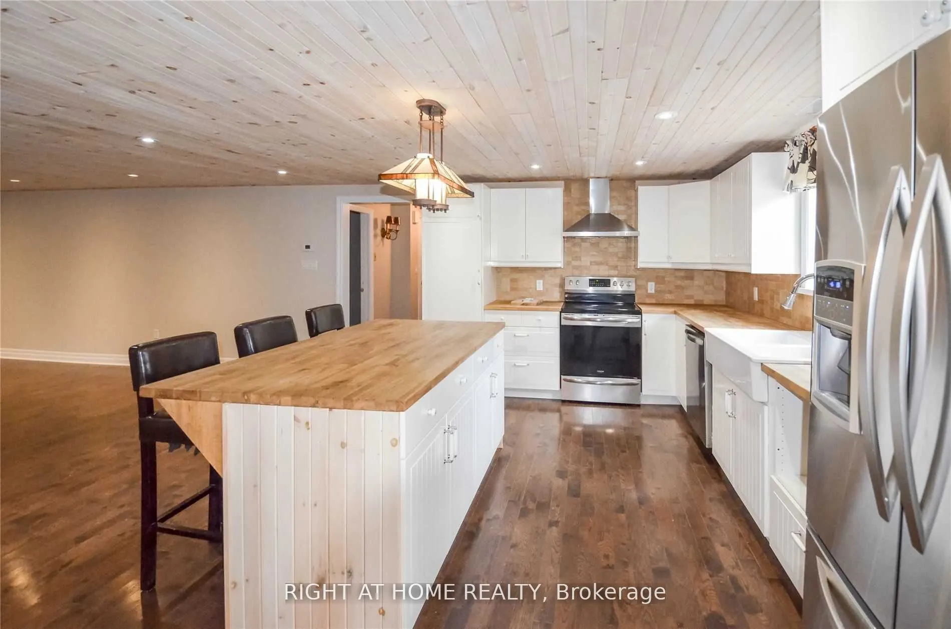 2614 Head Road