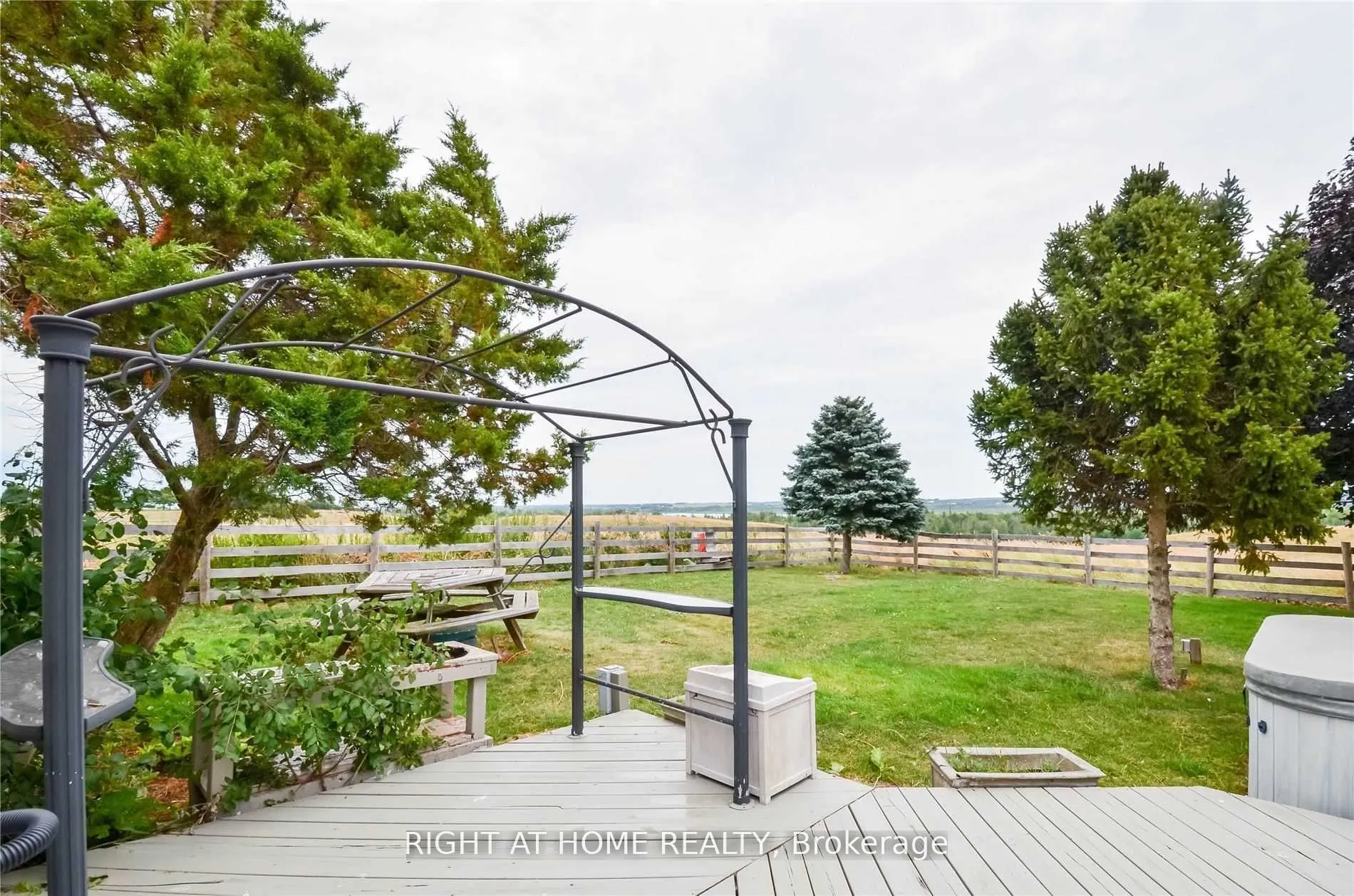 2614 Head Road