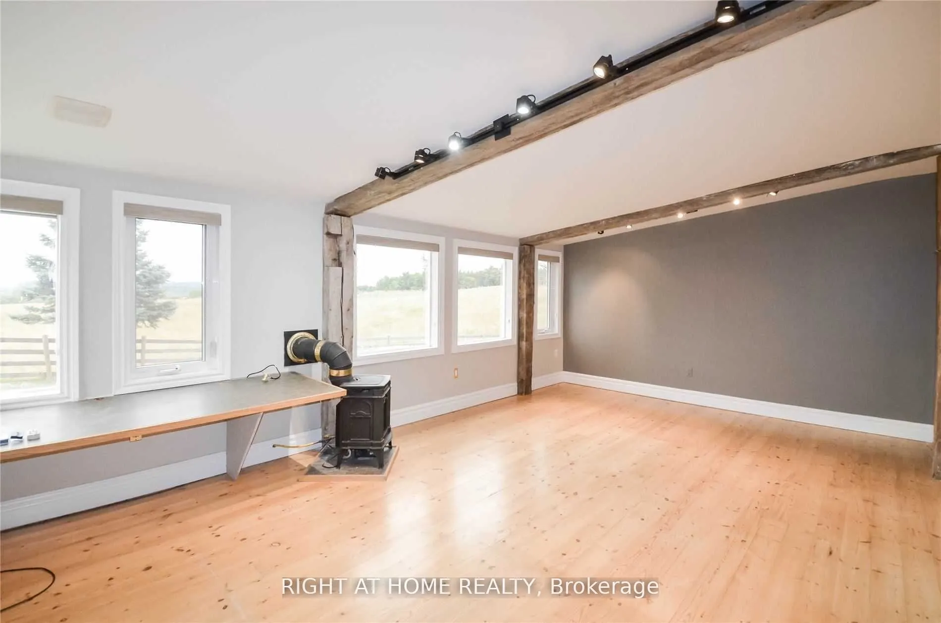2614 Head Road