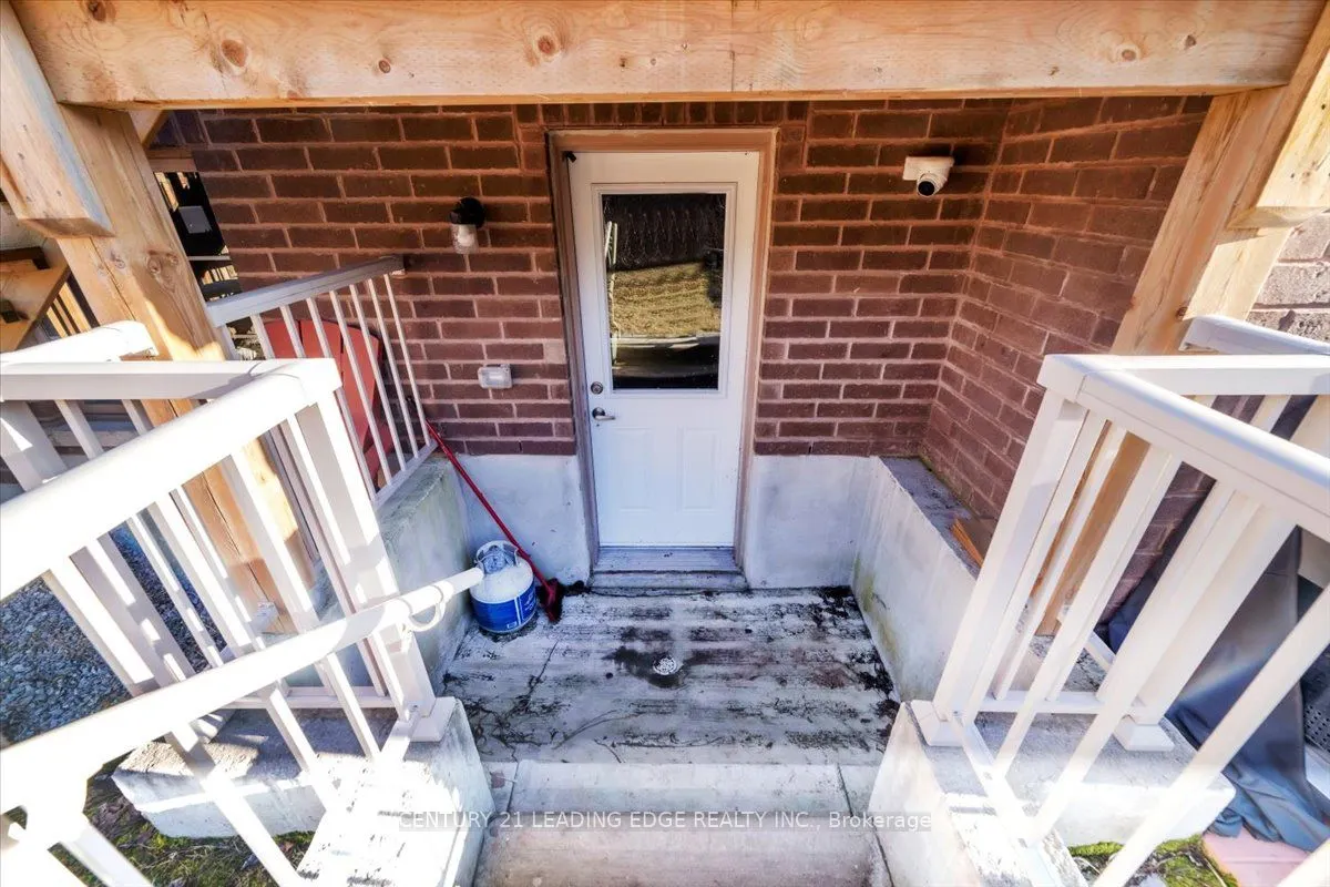 47 Crombie Street