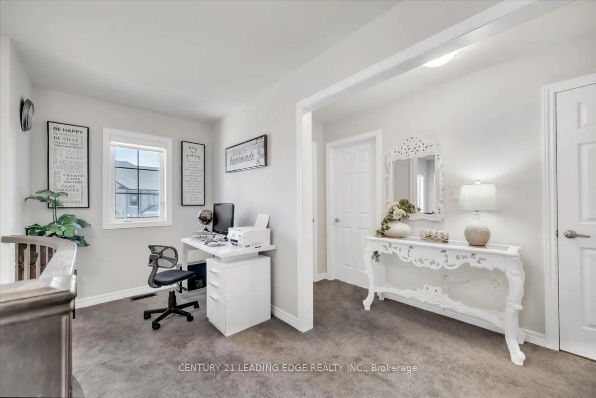 47 Crombie Street