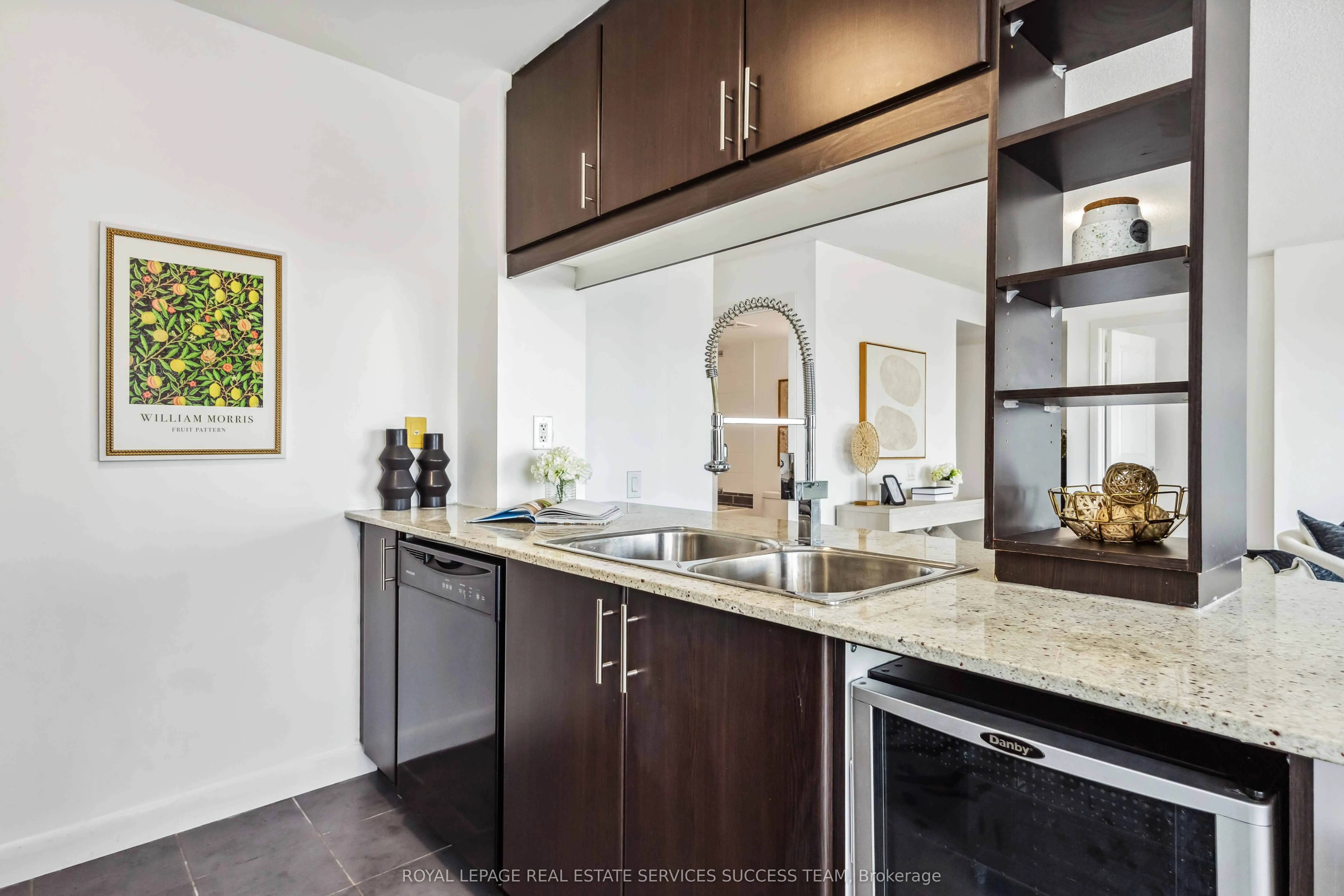 25 Town Centre Court, #1205