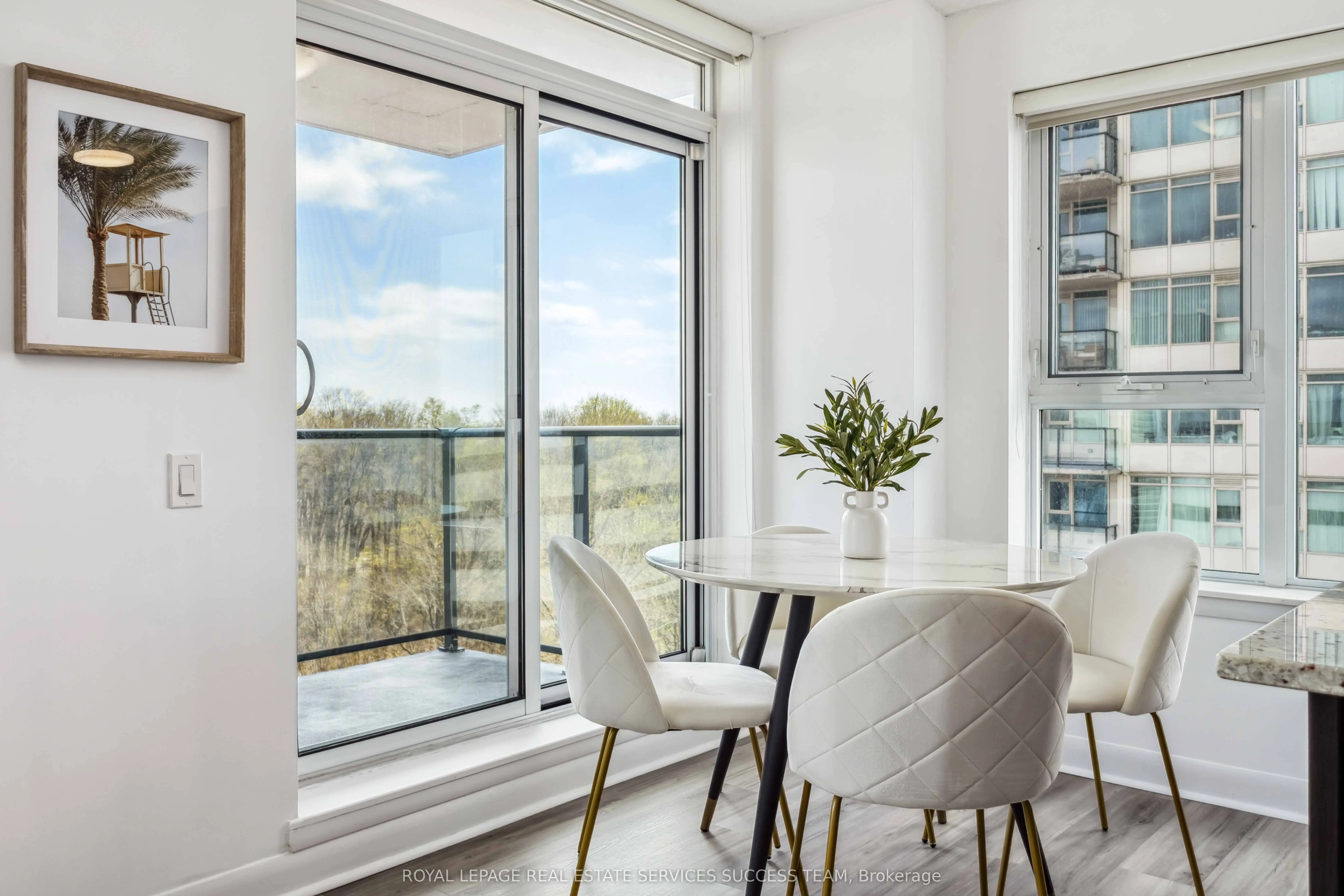 25 Town Centre Court, #1205