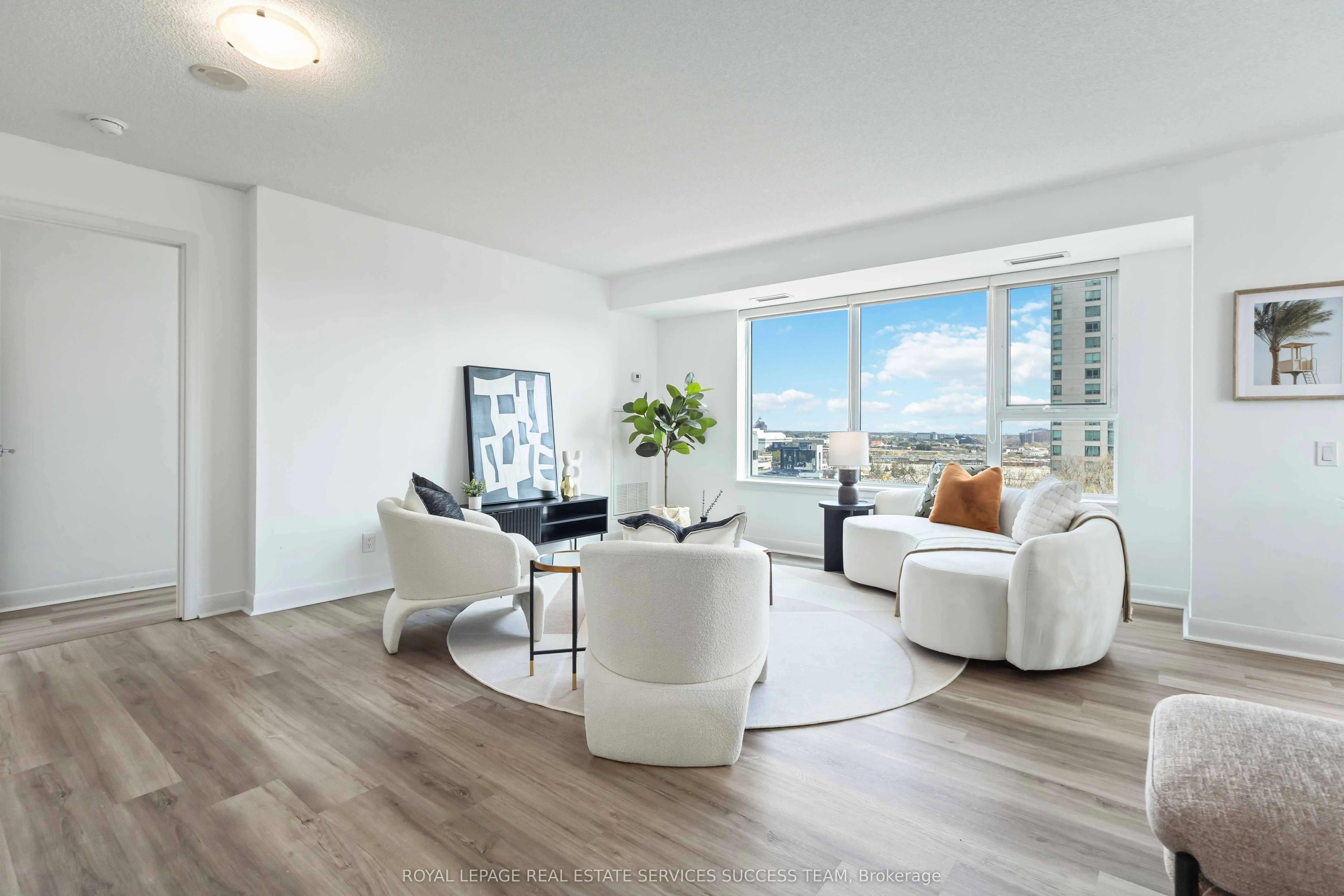 25 Town Centre Court, #1205