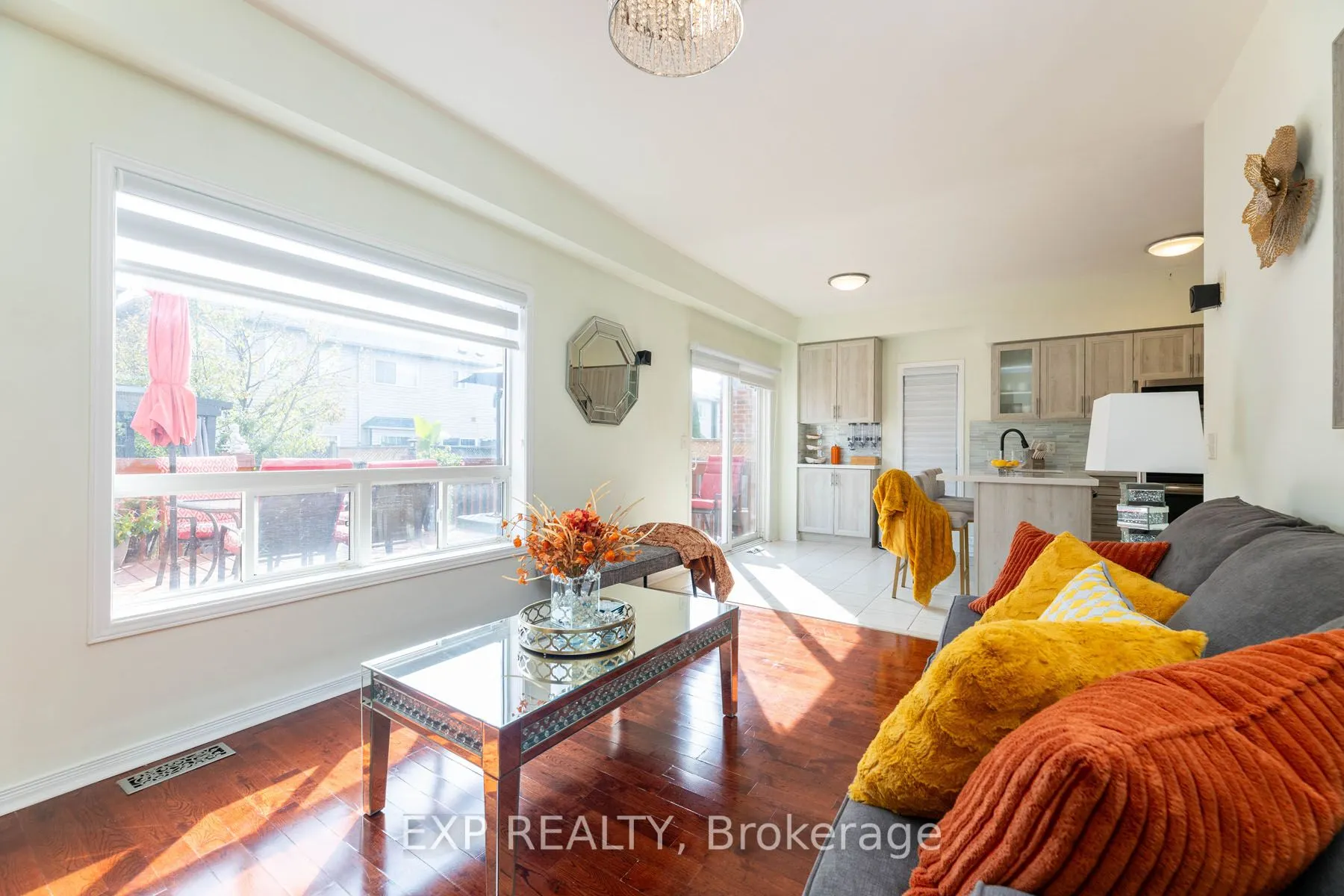 111 Knowles Drive