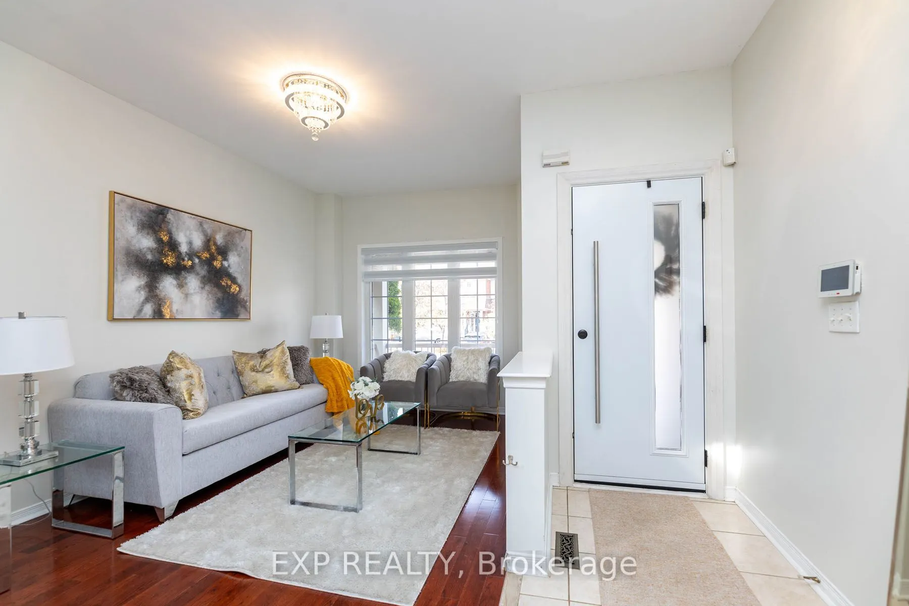111 Knowles Drive