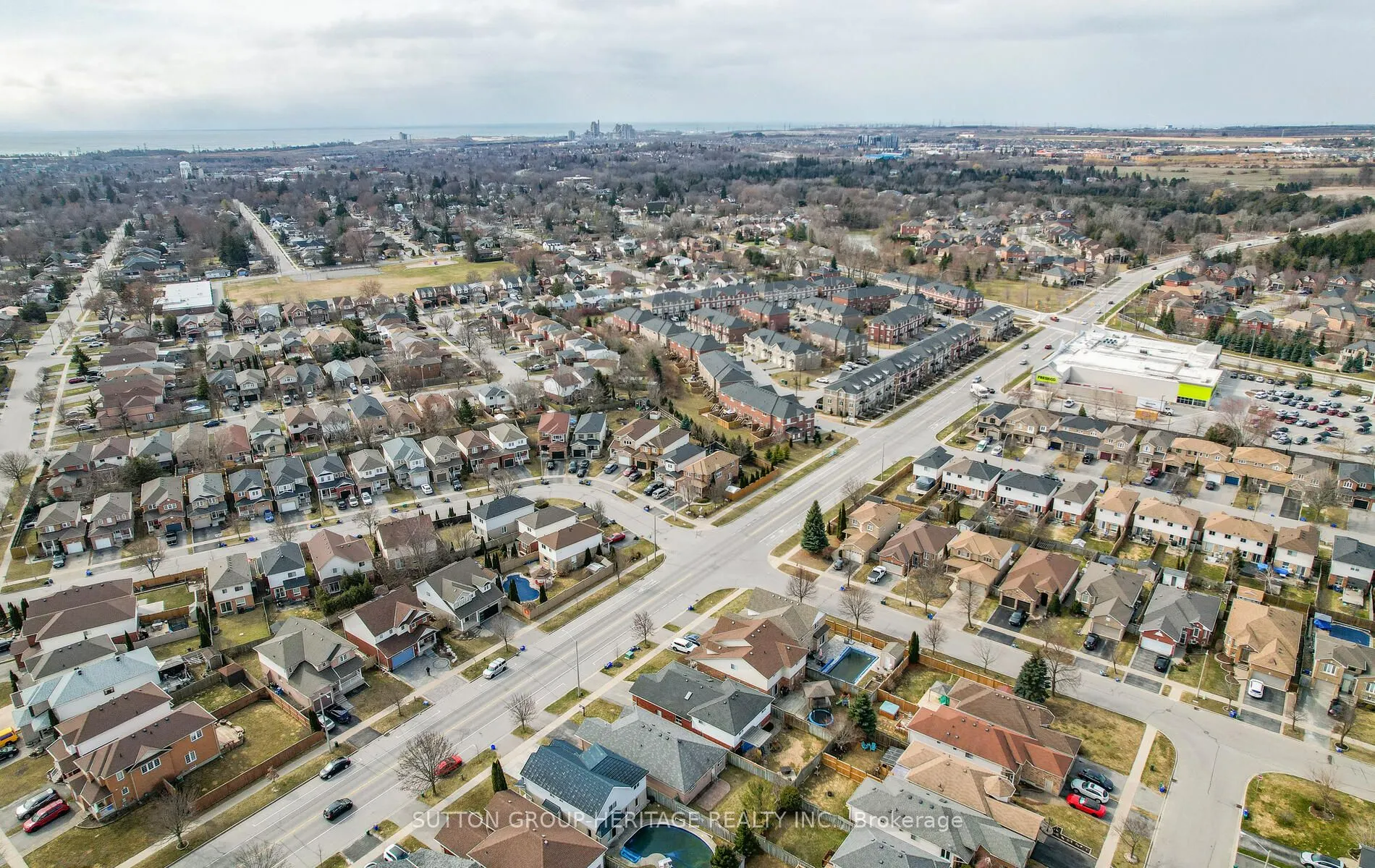 638 Longworth Avenue