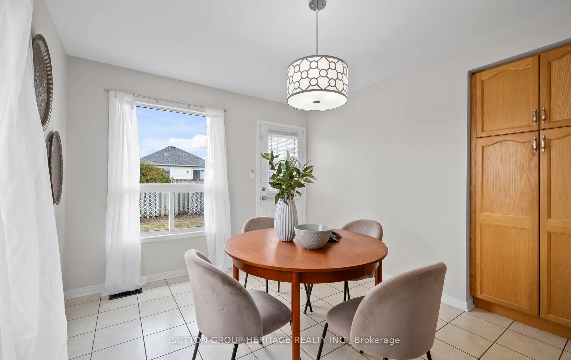 638 Longworth Avenue