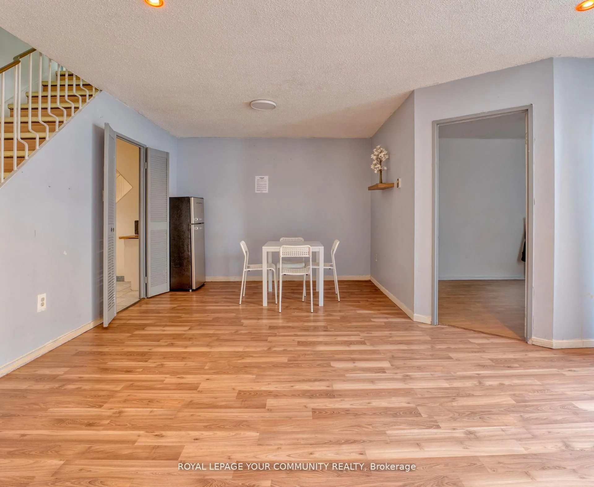 100 Mornelle Court, #1006