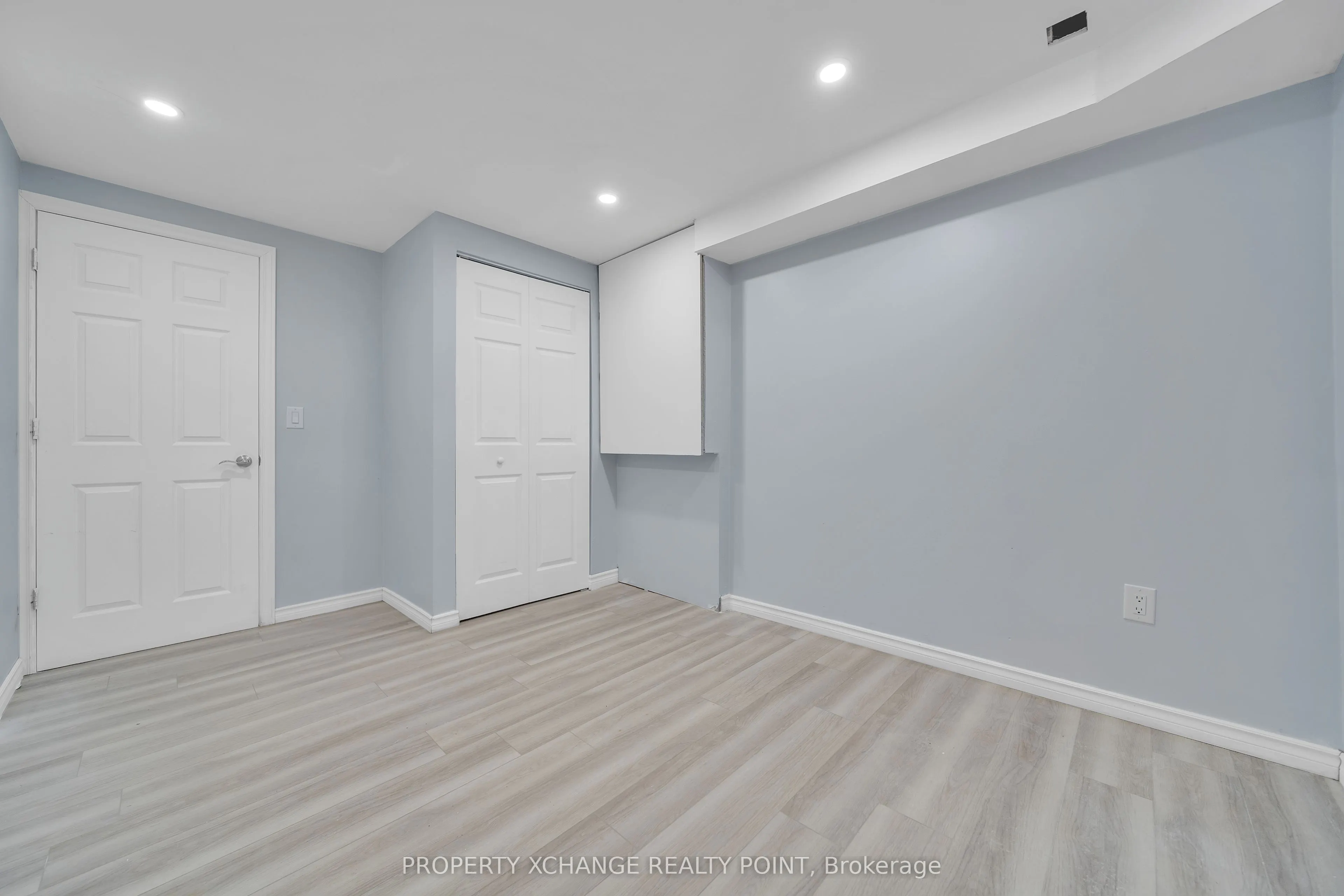 1120 Skyridge Boulevard
