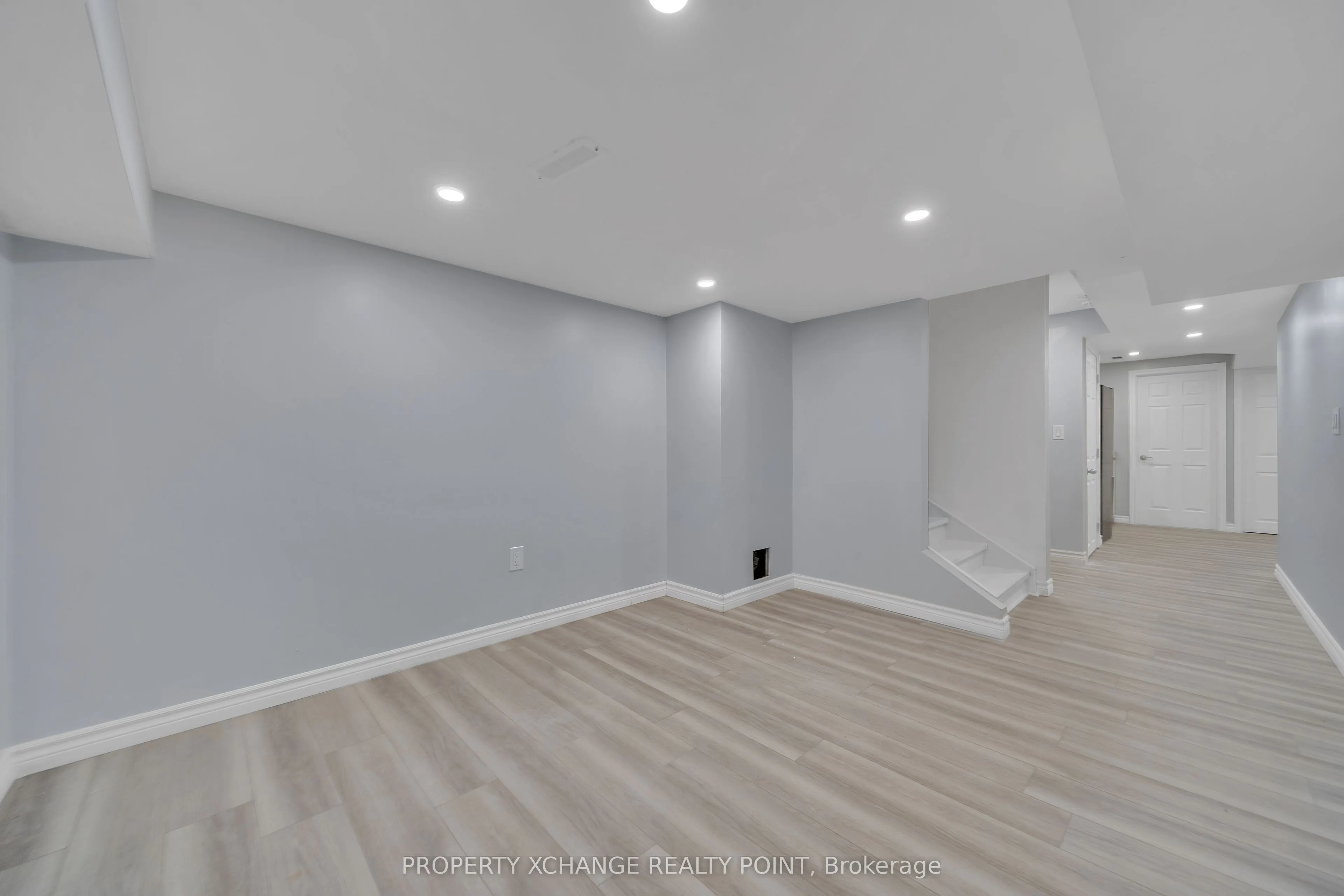 1120 Skyridge Boulevard