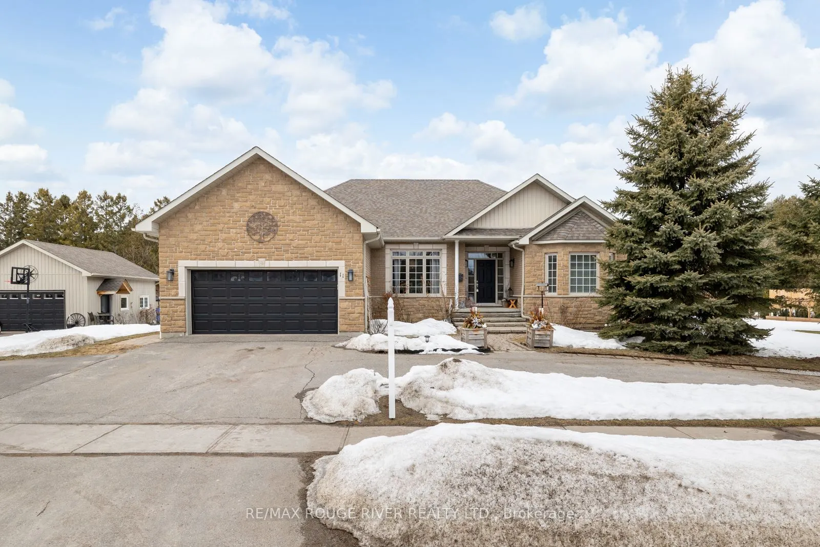 11 Mikelen Drive