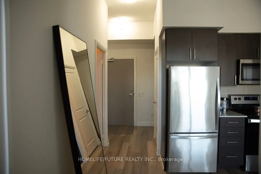 3121 Sheppard Avenue E, #908