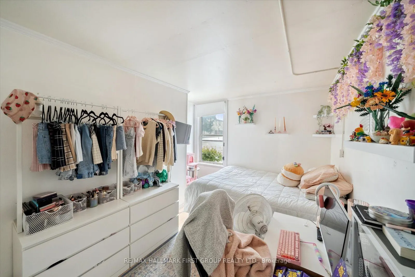 219 Cochrane Street