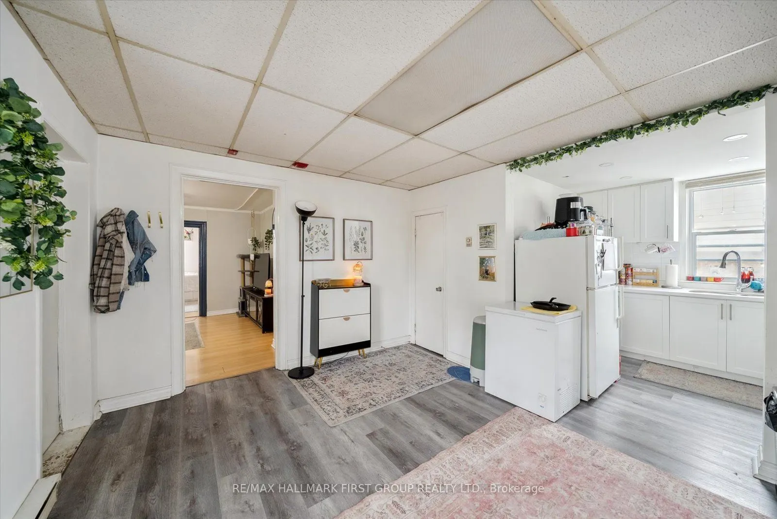 219 Cochrane Street