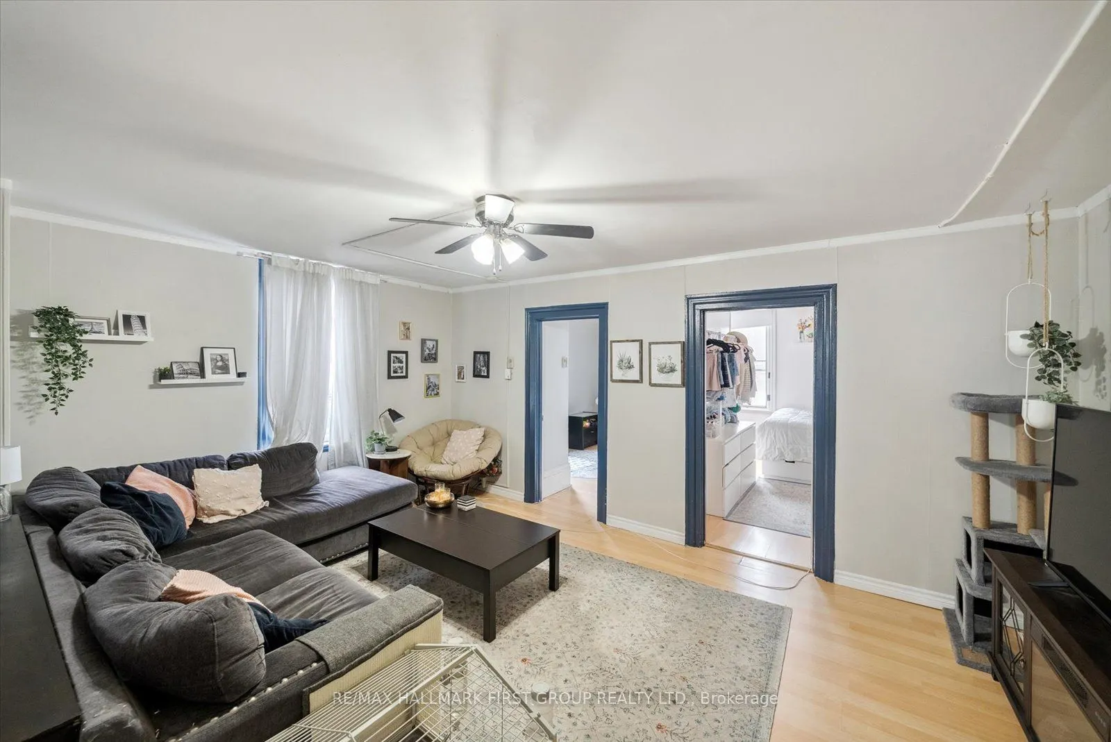 219 Cochrane Street