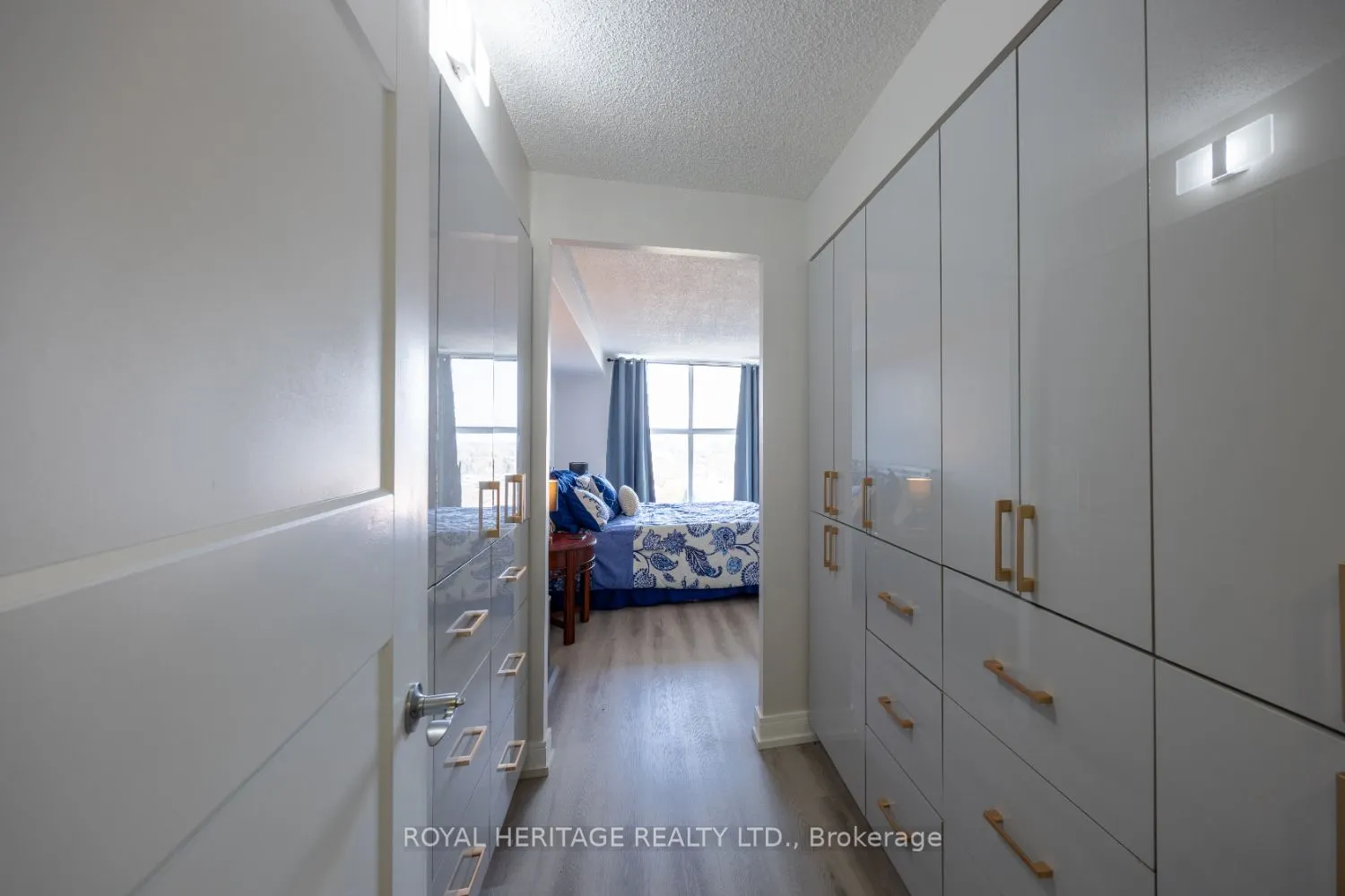 90 Dale Avenue, #1003