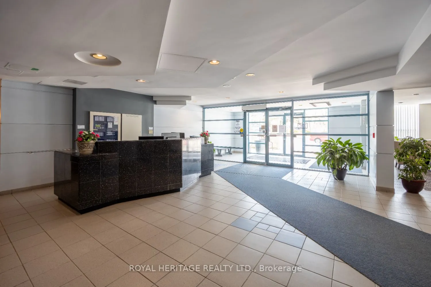 90 Dale Avenue, #1003