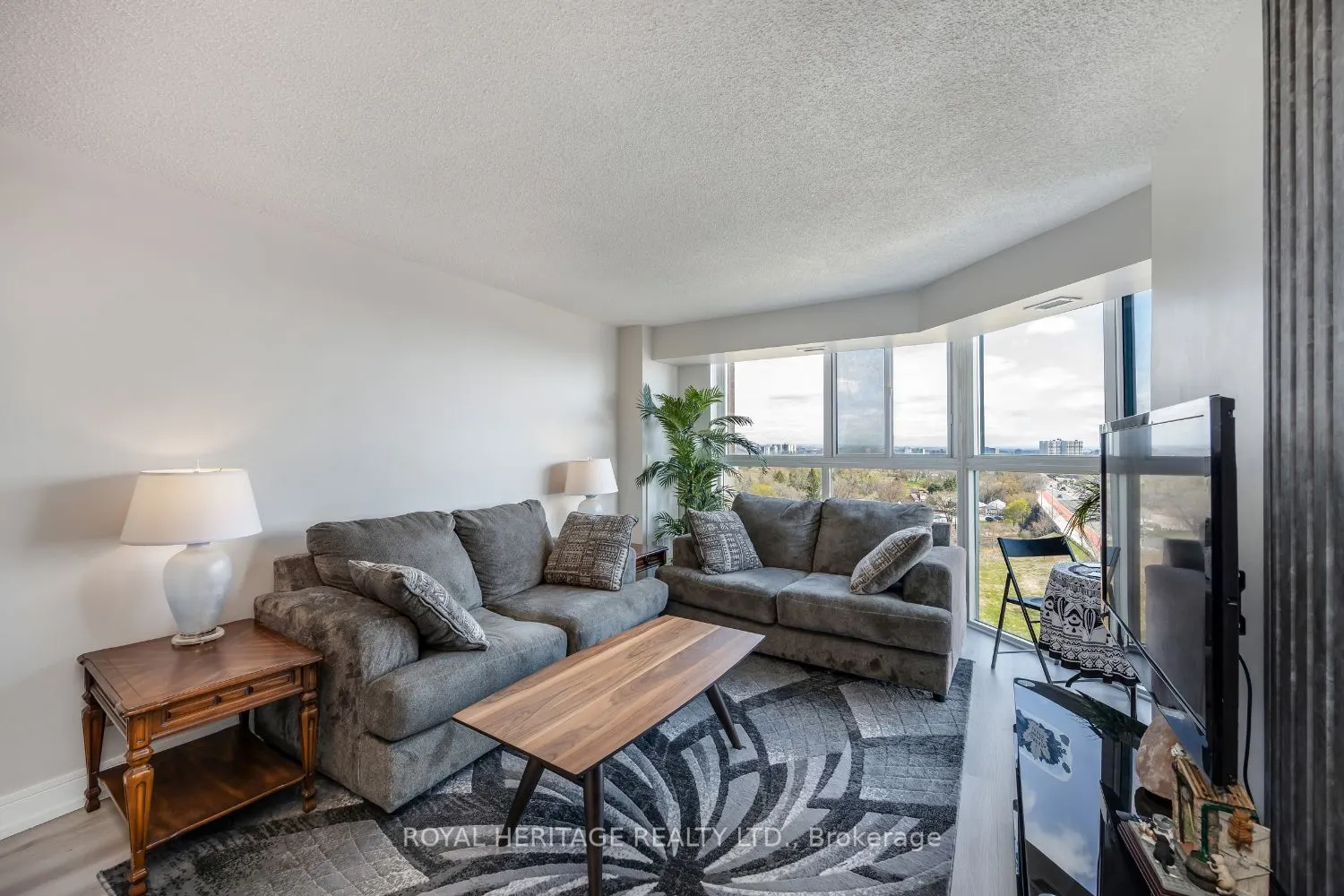 90 Dale Avenue, #1003