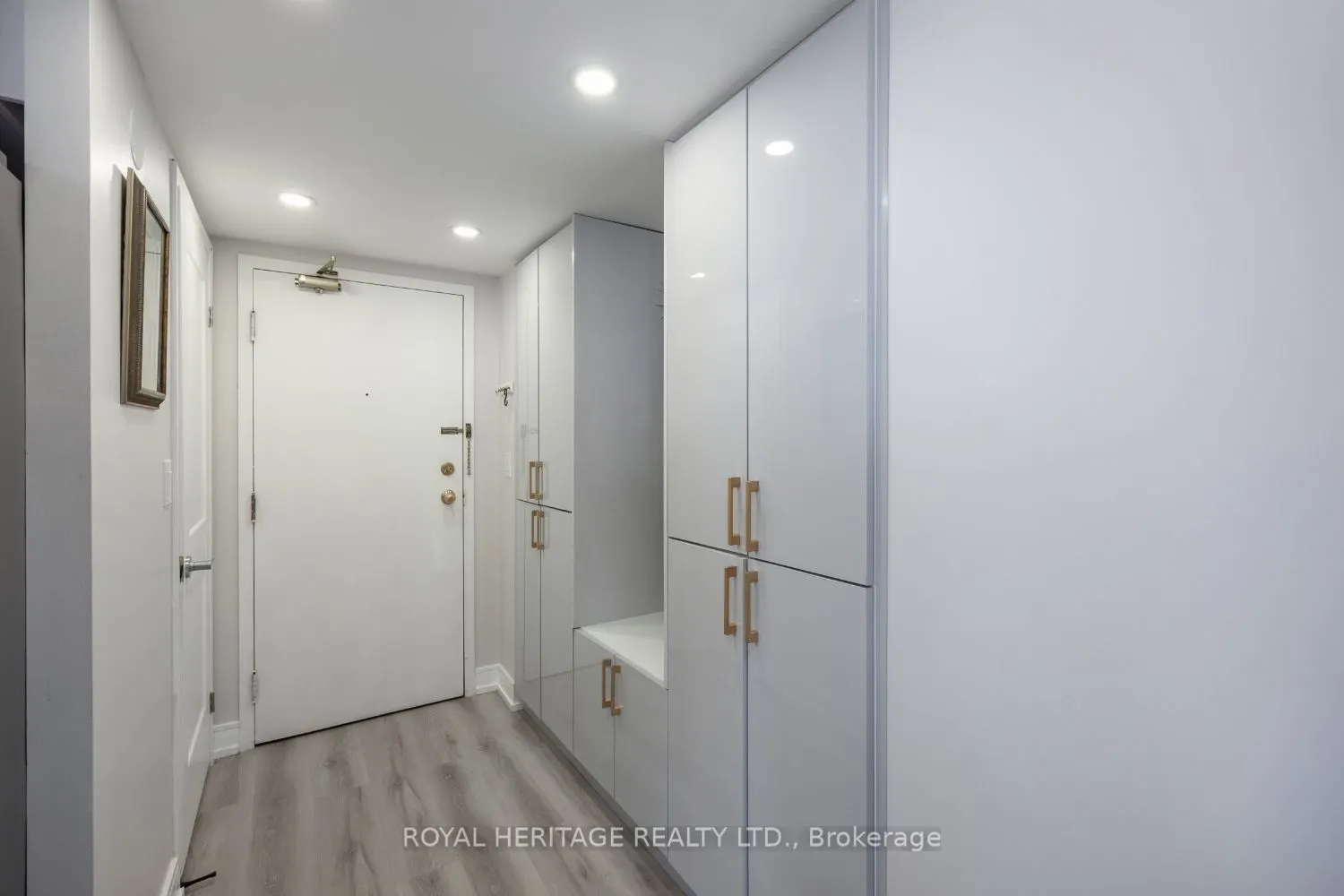 90 Dale Avenue, #1003