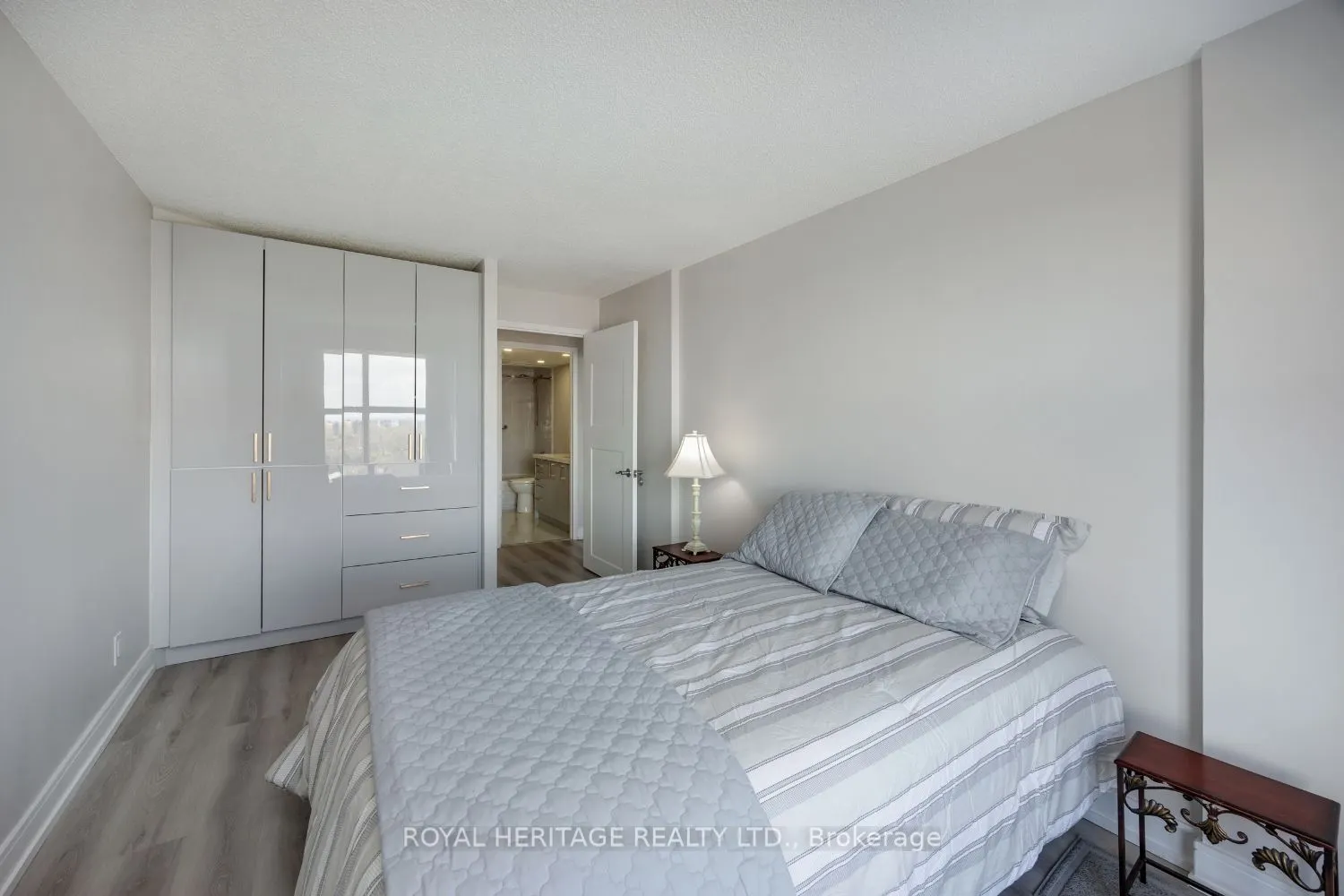 90 Dale Avenue, #1003