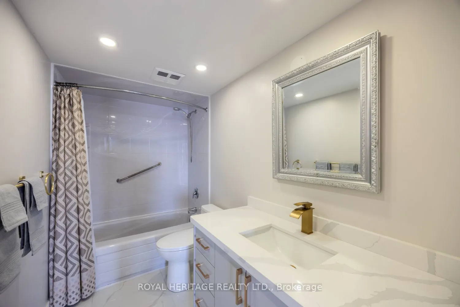 90 Dale Avenue, #1003
