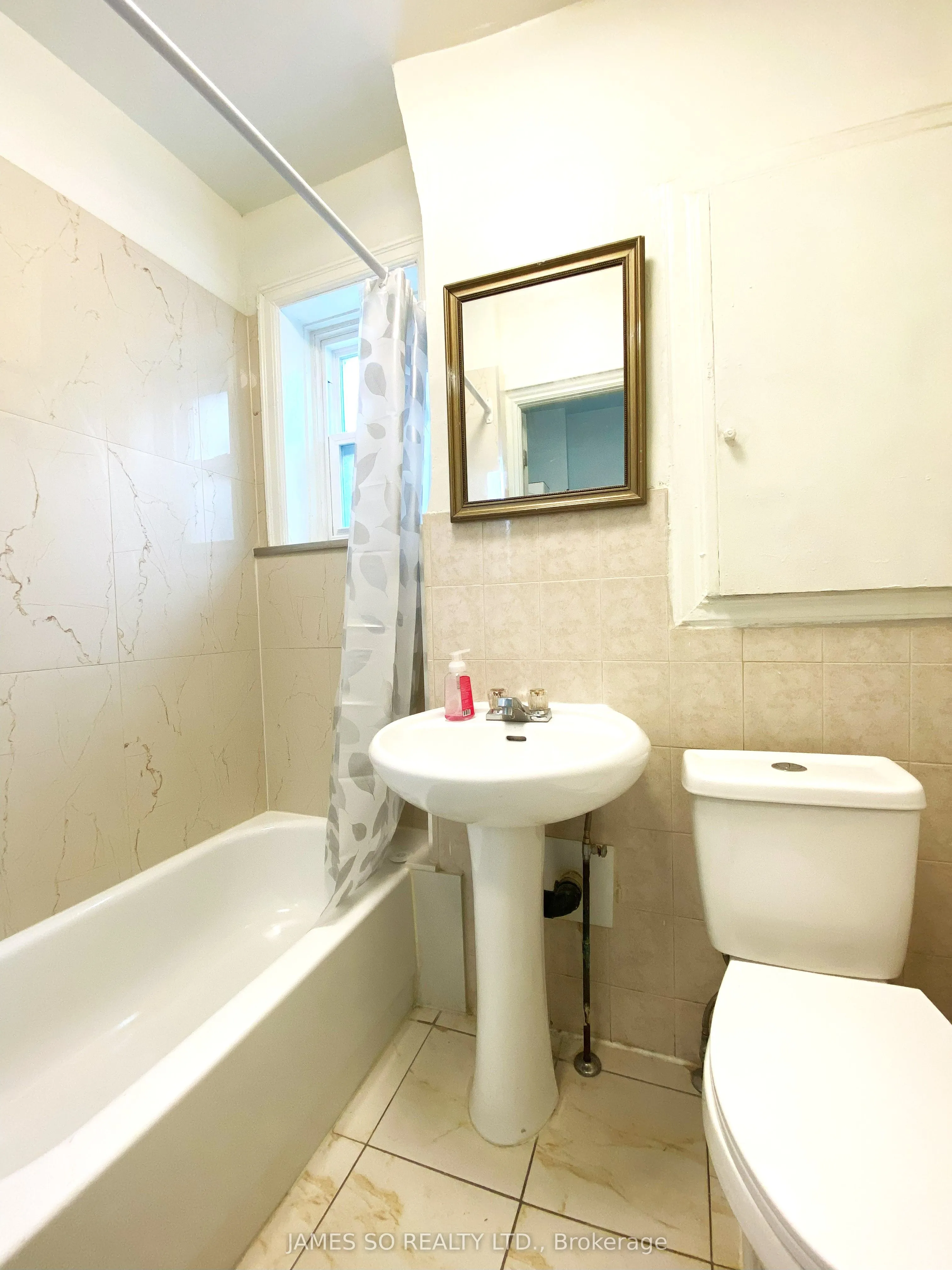 293 Broadview Avenue, #Main Floor