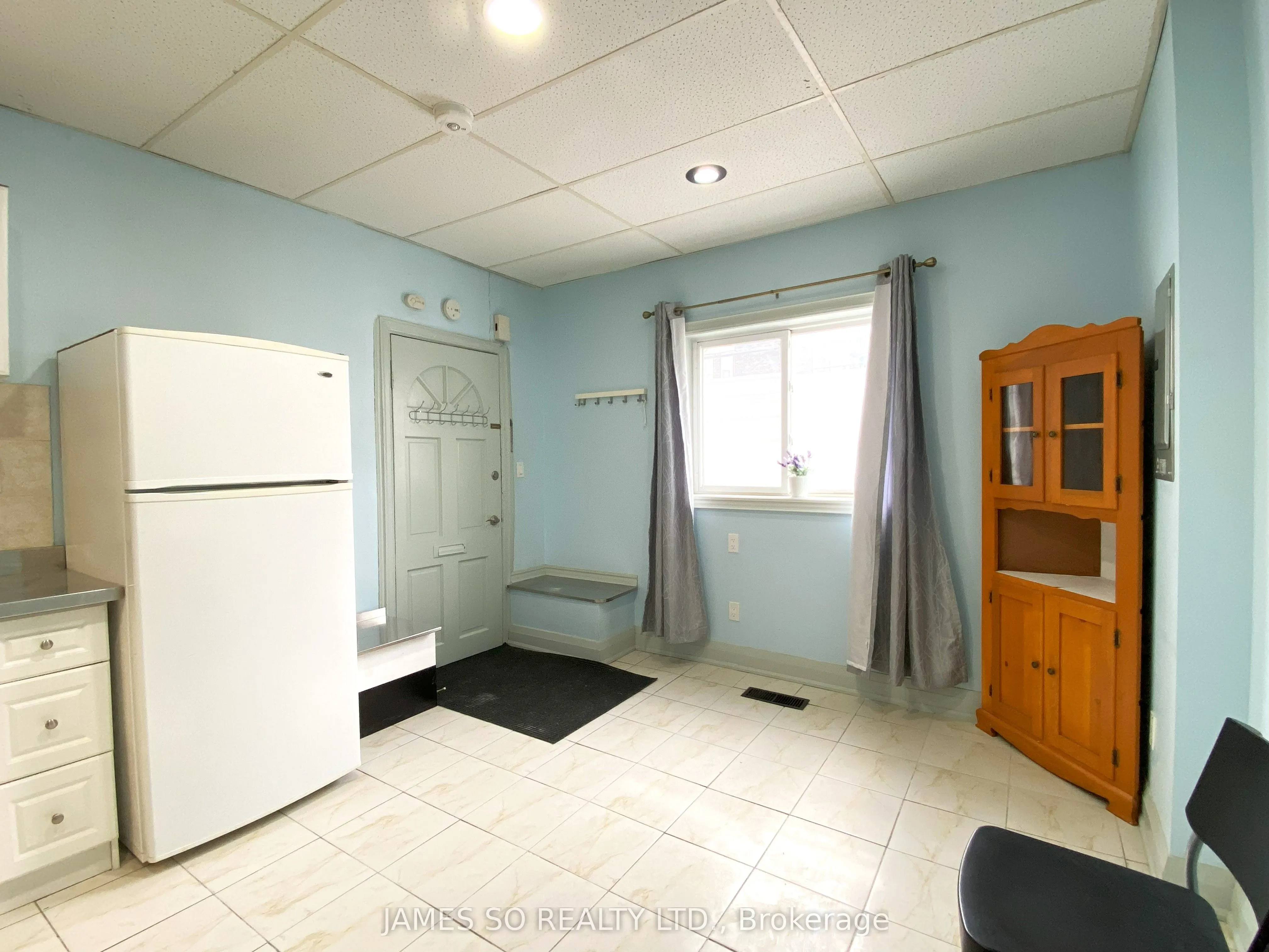 293 Broadview Avenue, #Main Floor