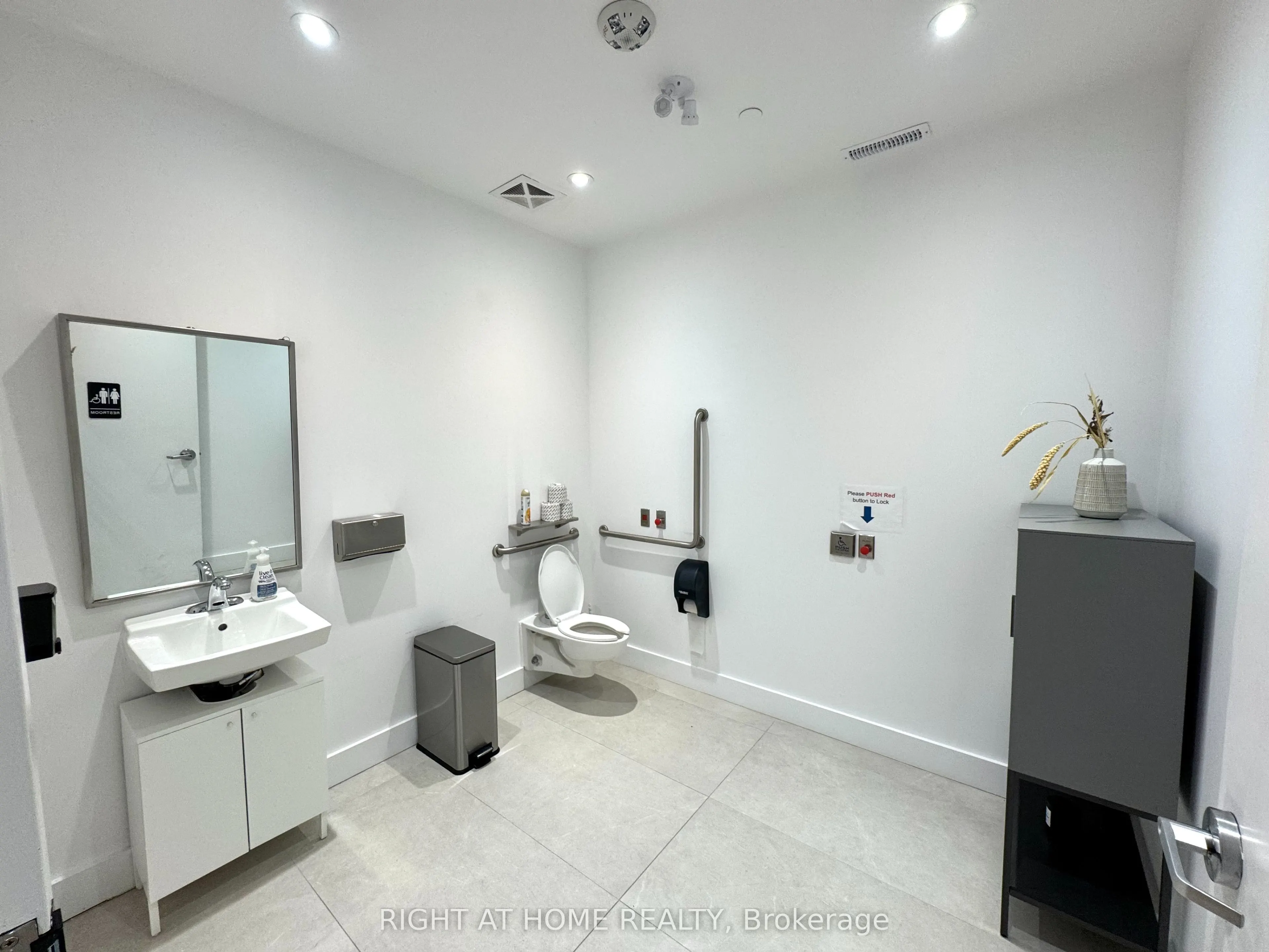 2229 Kingston Road, #Unit A