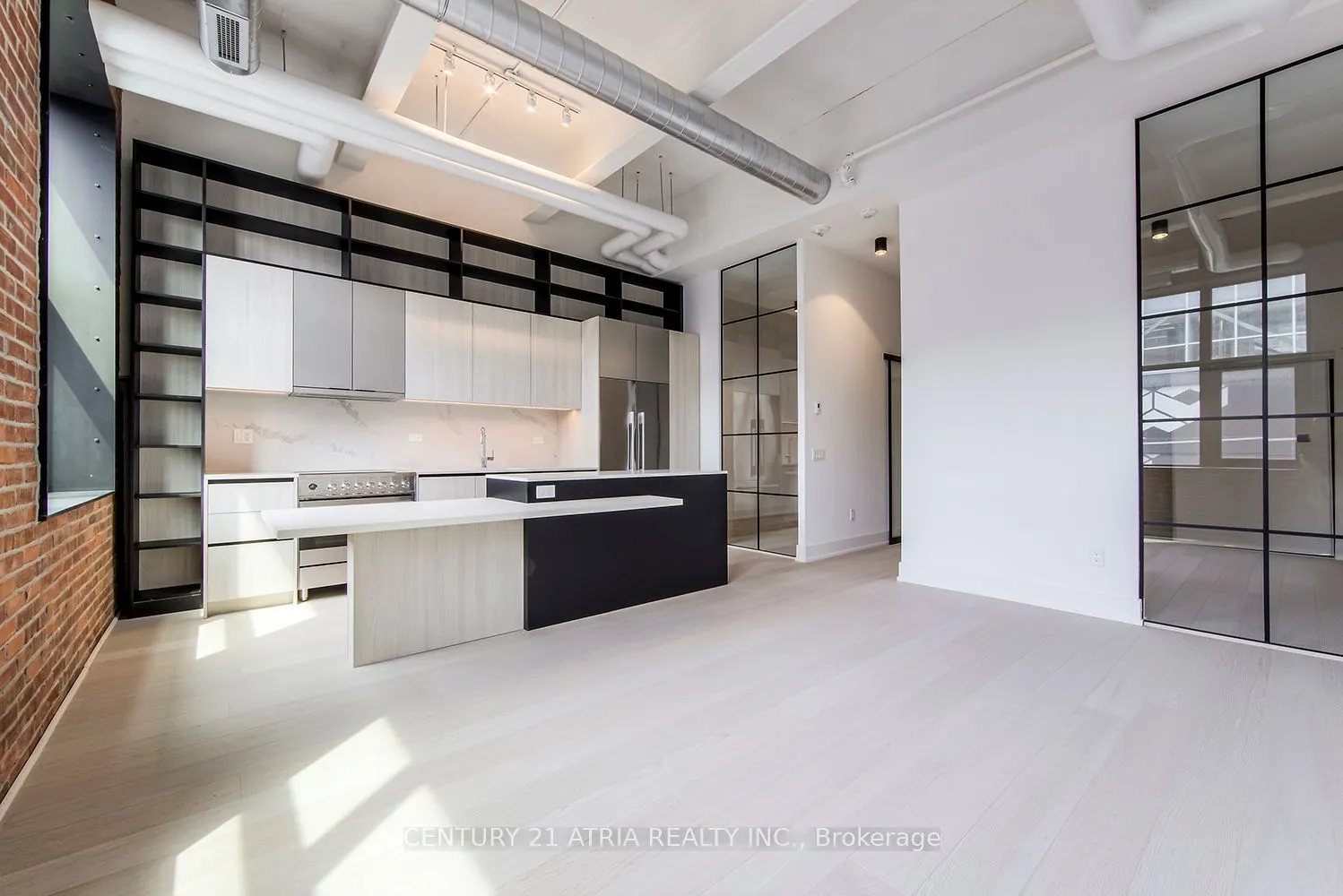150 Logan Avenue, #405