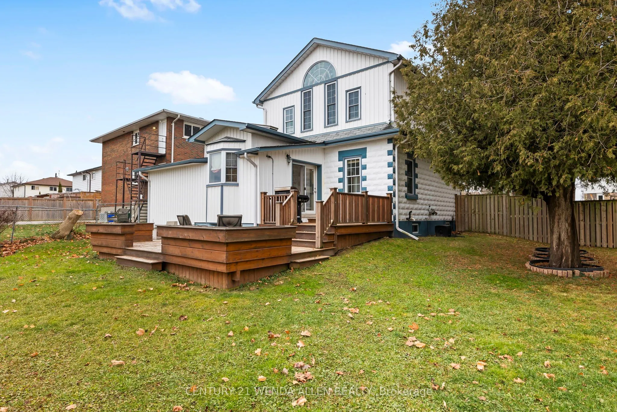 995 Cedar Street