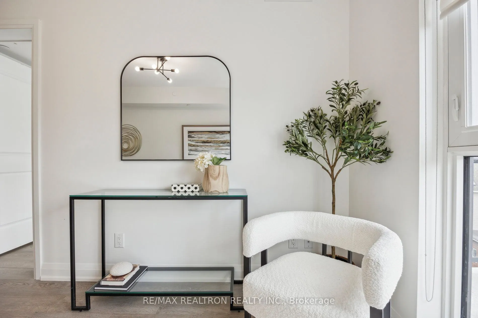 1400 Kingston Road #307