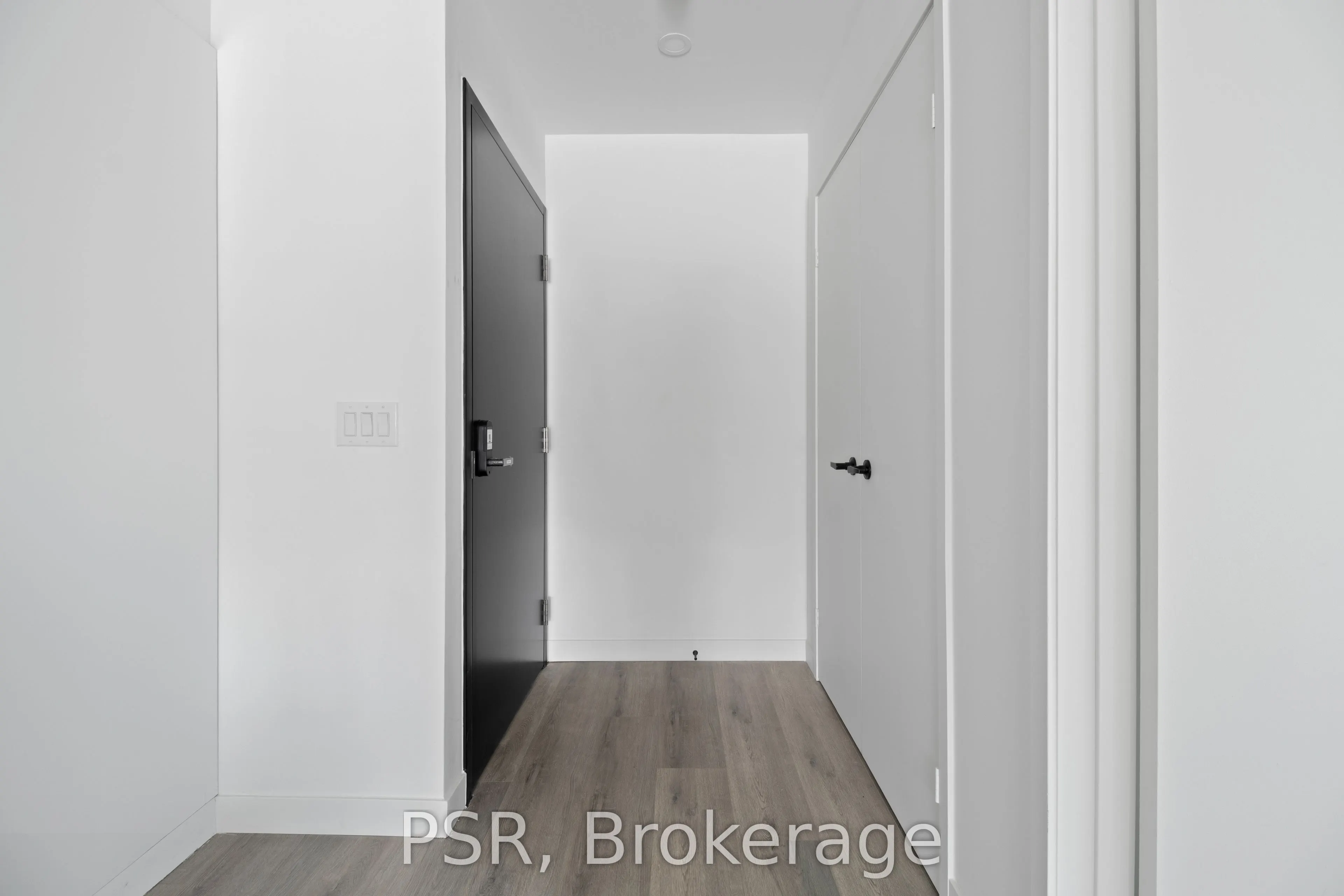 61 Orchard Park Drive, #204