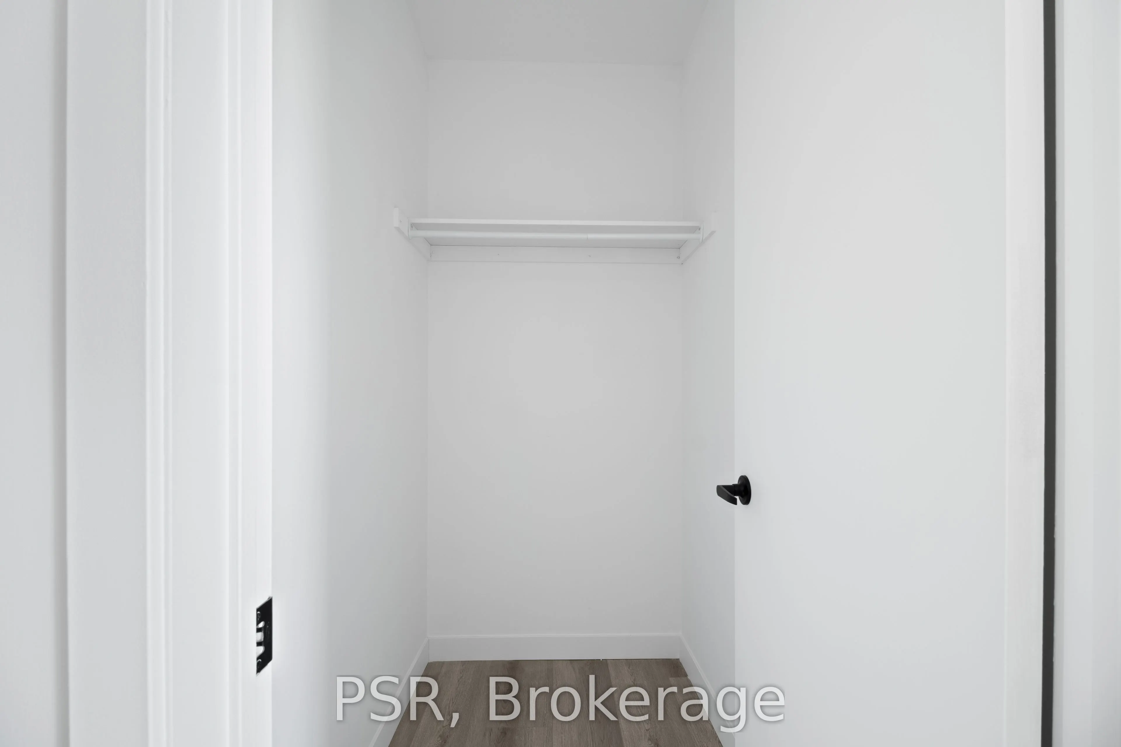 61 Orchard Park Drive, #204
