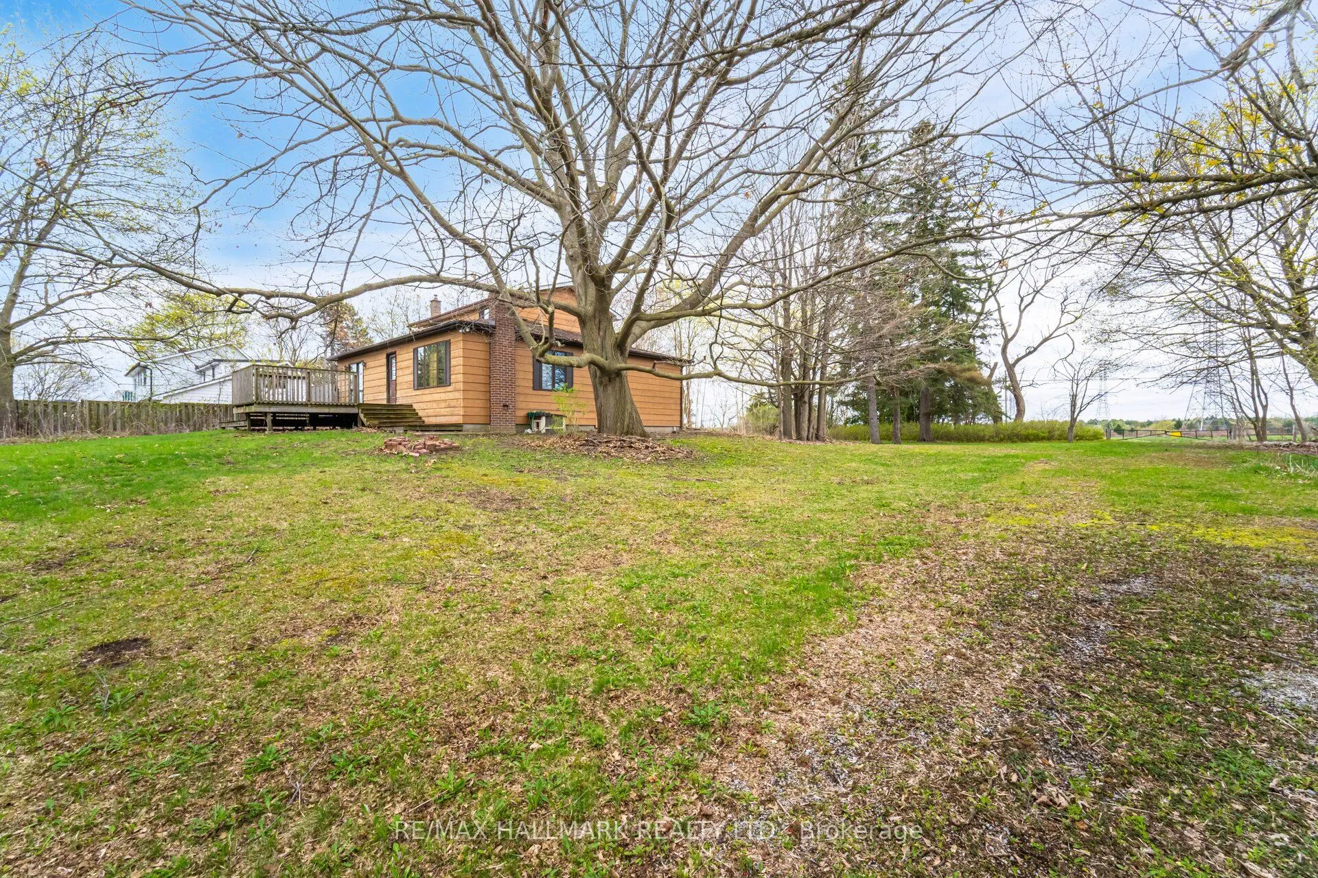 2405 Audley Road N