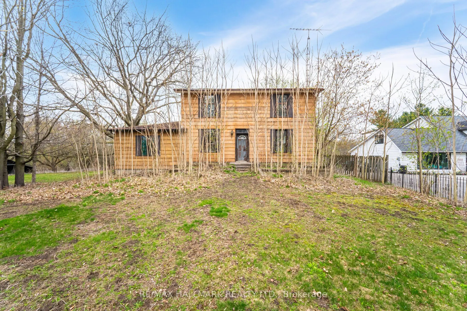 2405 Audley Road N