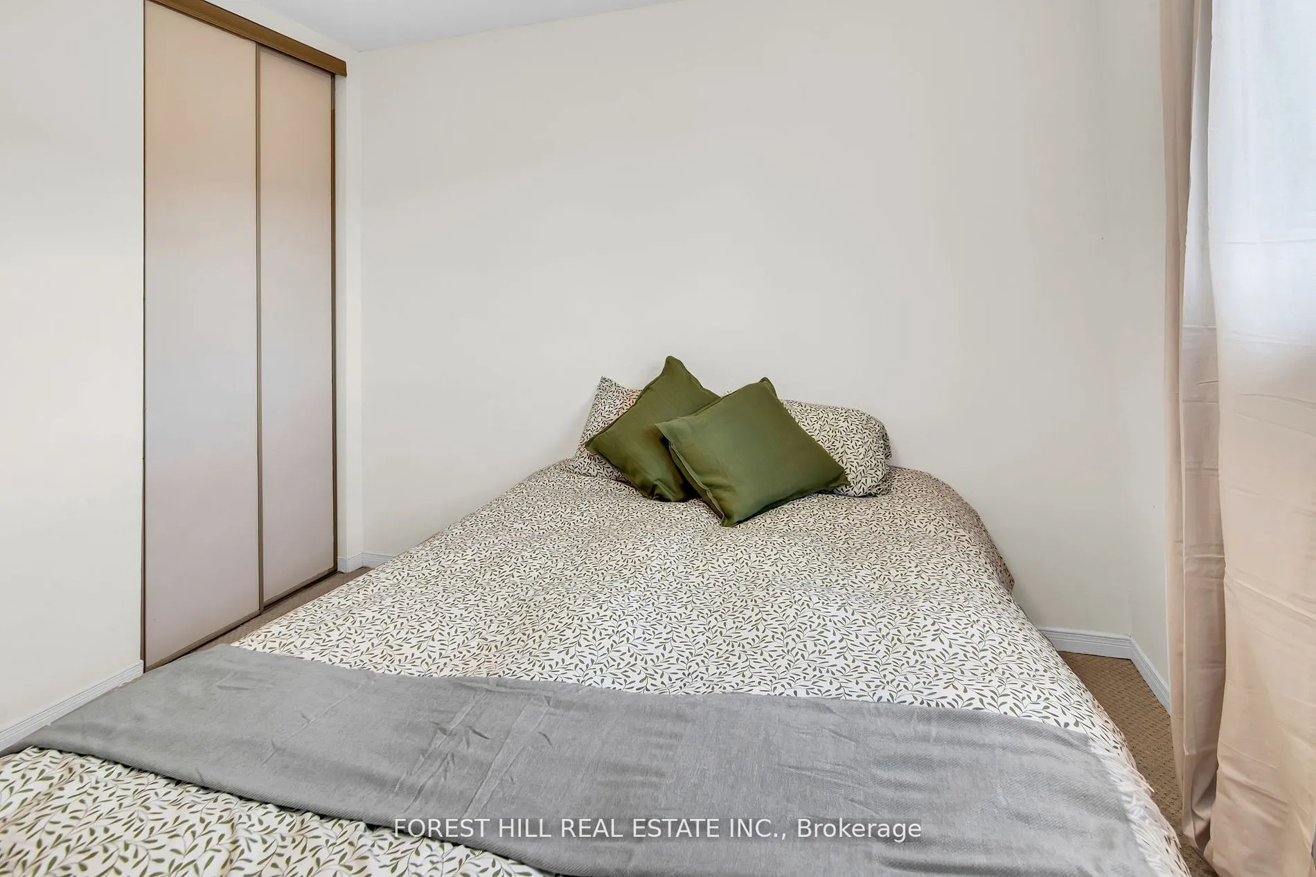 23 Tarsus Crescent
