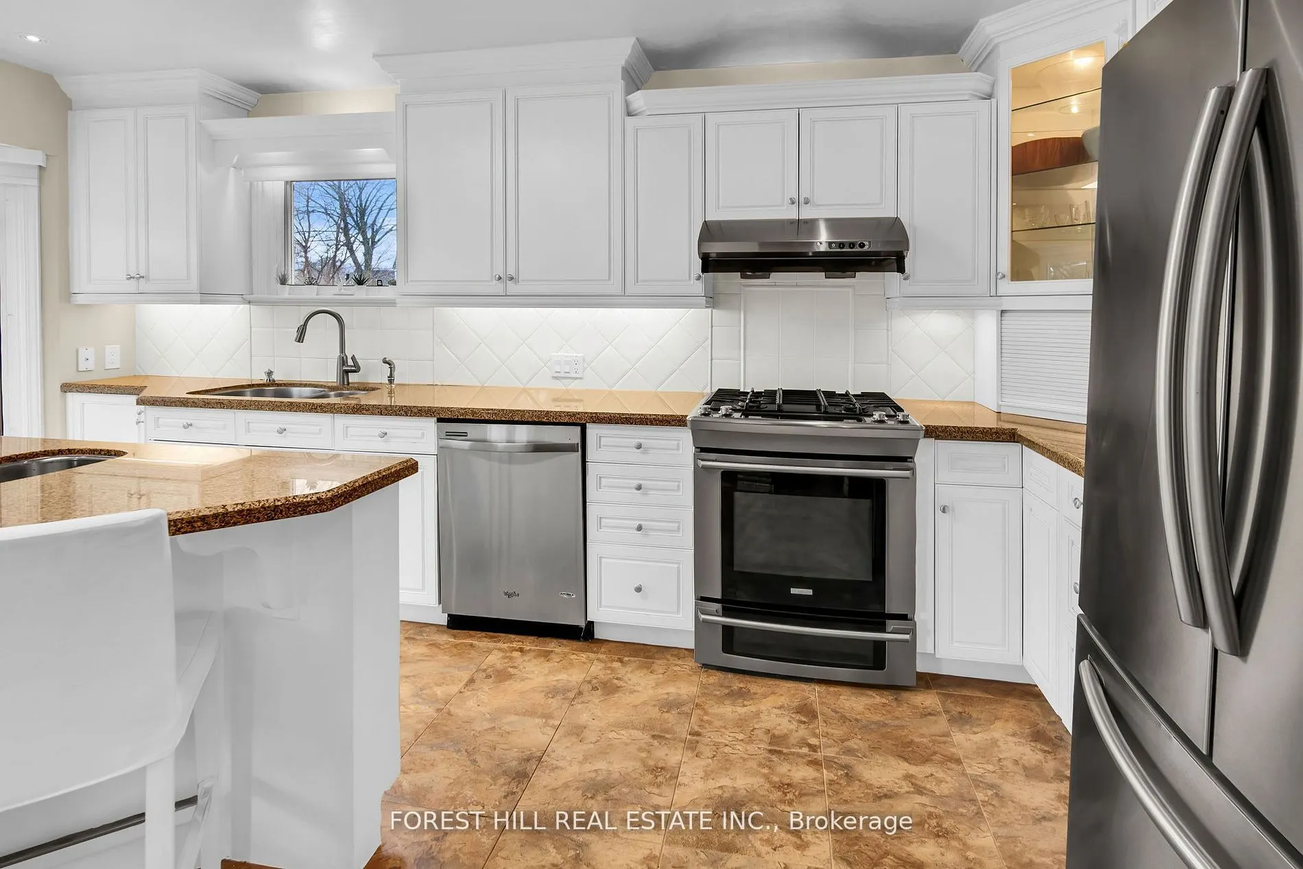 23 Tarsus Crescent