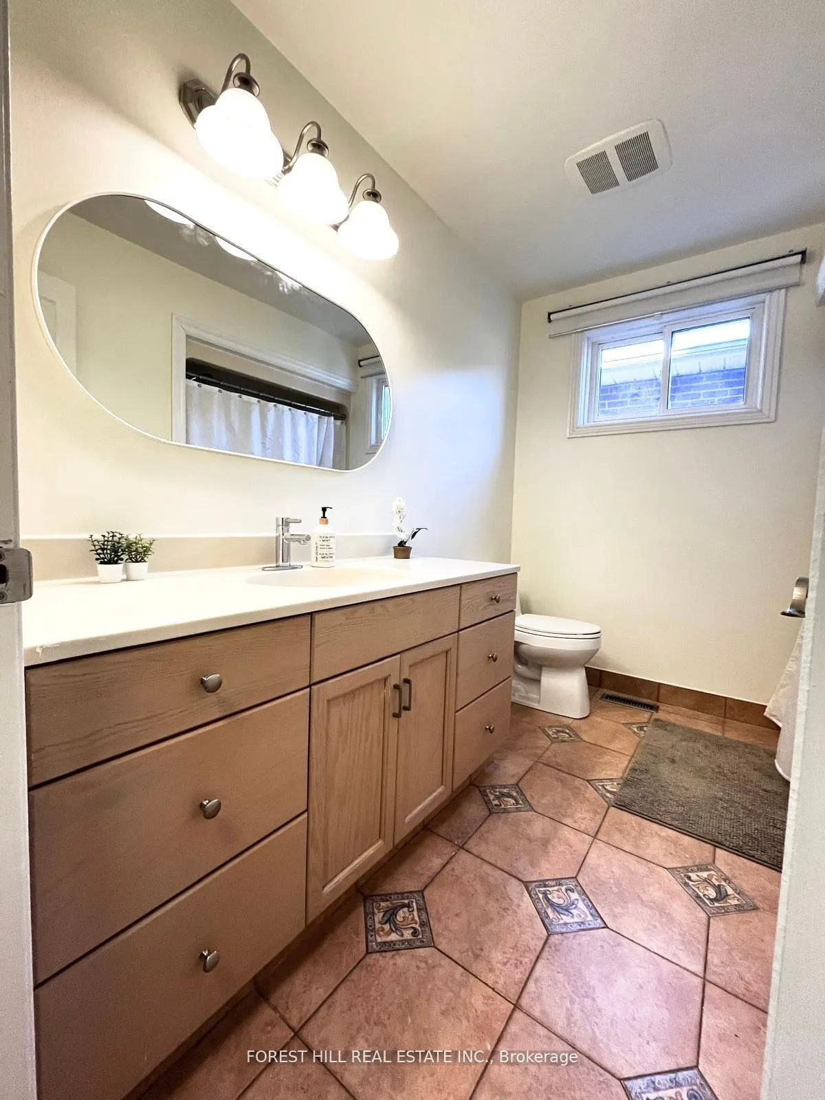 23 Tarsus Crescent