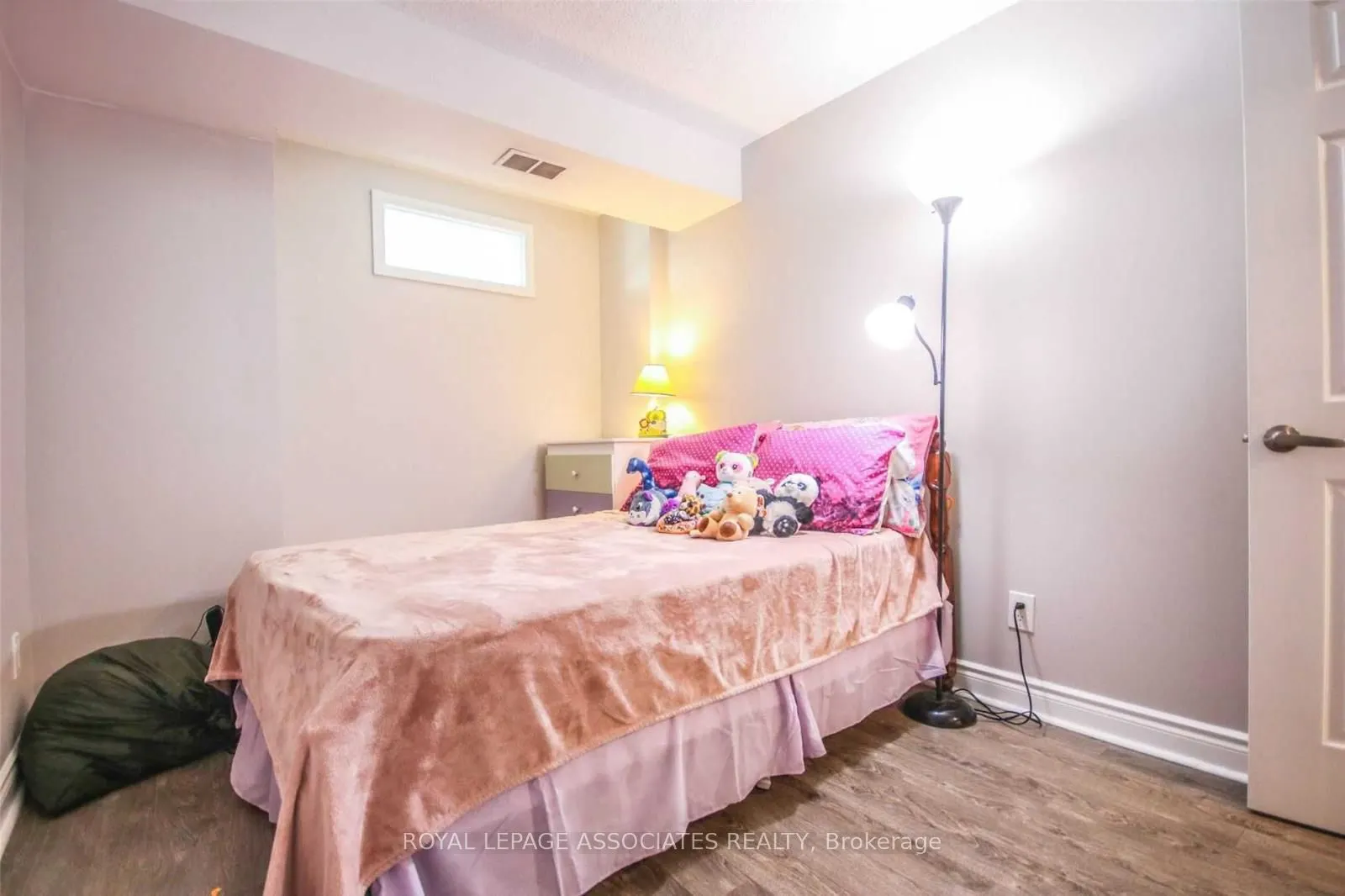 2466 Eglinton Avenue E, #LP11