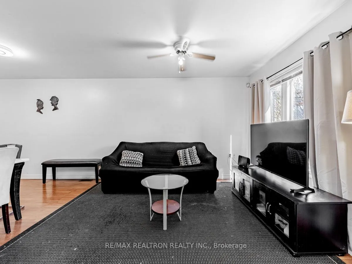 32 St Dunstan Drive
